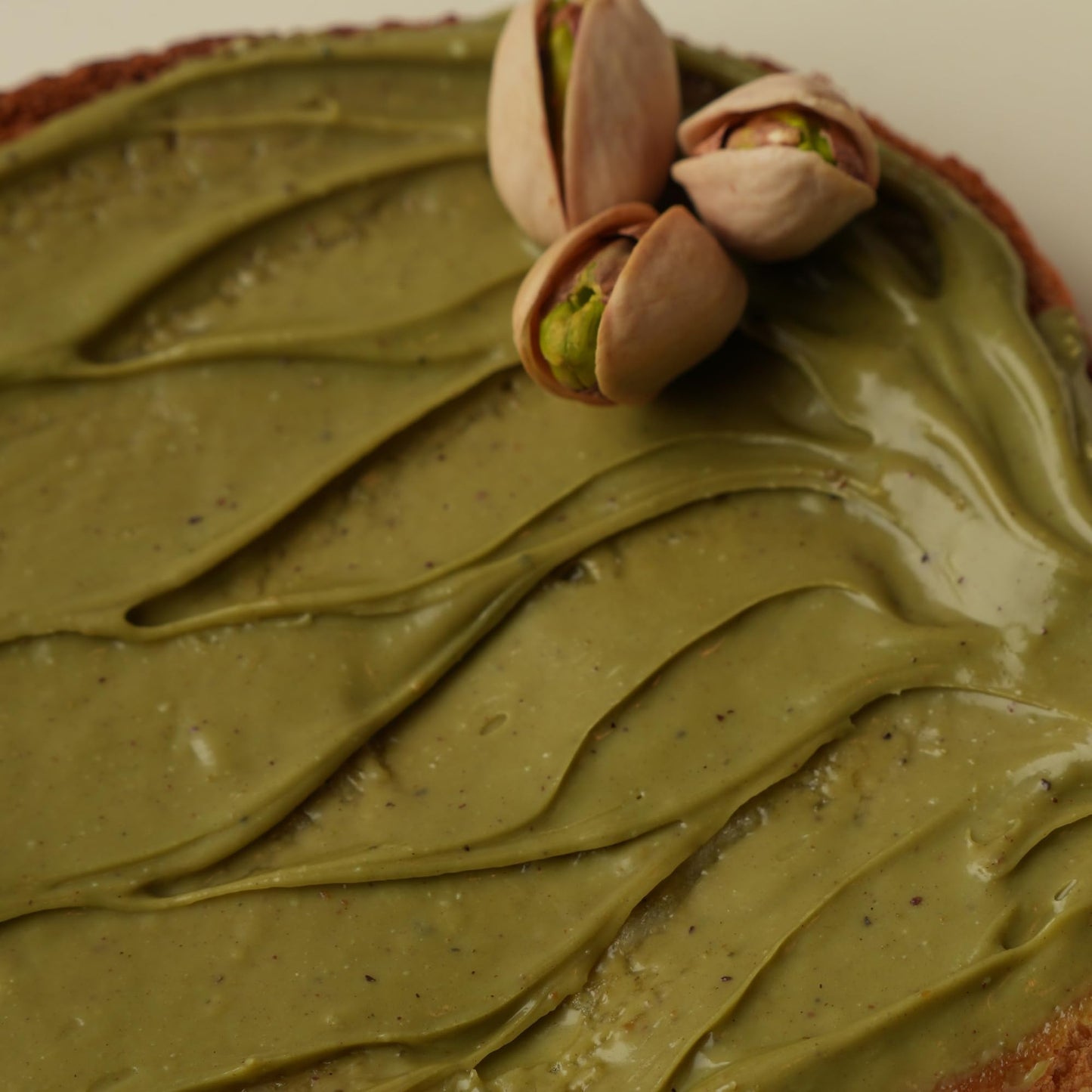Andrella - 500g (18 oz) Premium Sicilian Pistachio Cream 40% - Italian Pistachio Spread - Gourmet Pistachio Butter for Desserts, Pastries & Croissants