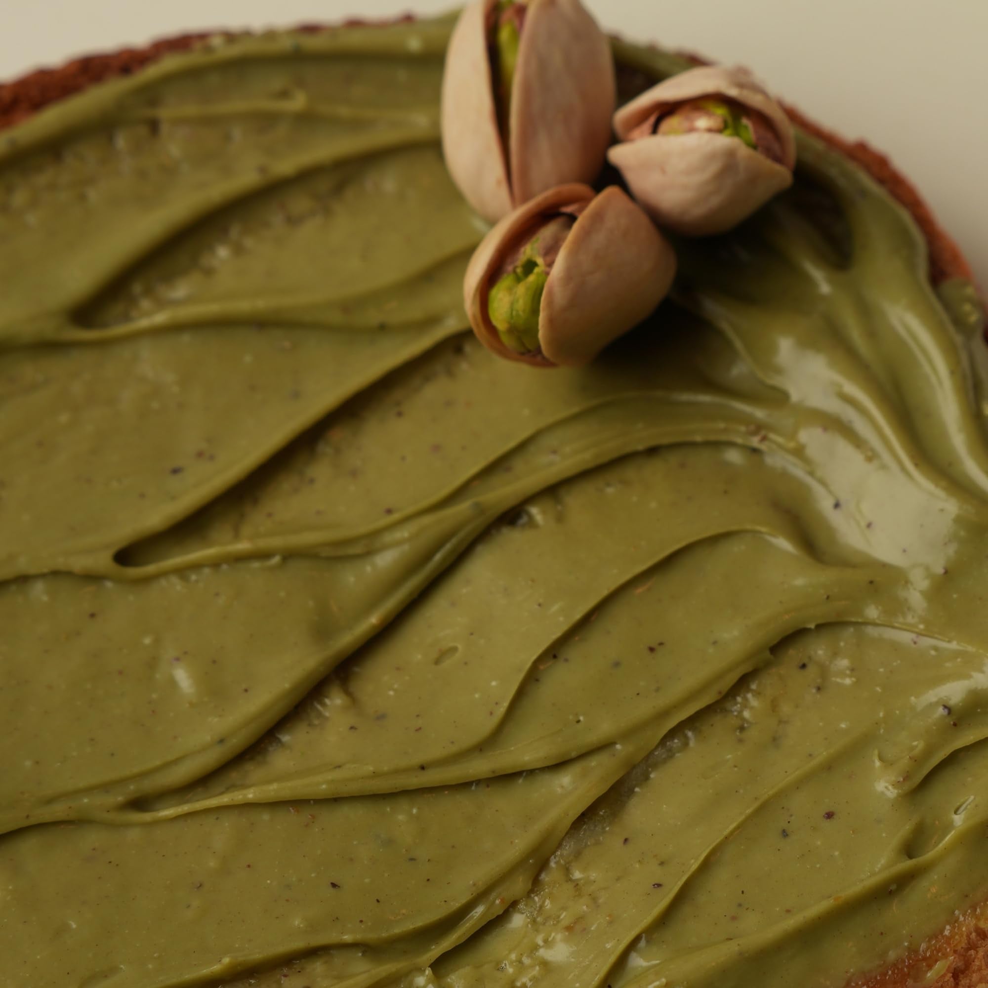 Andrella - 500g (18 oz) Premium Sicilian Pistachio Cream 40% - Italian Pistachio Spread - Gourmet Pistachio Butter for Desserts, Pastries & Croissants