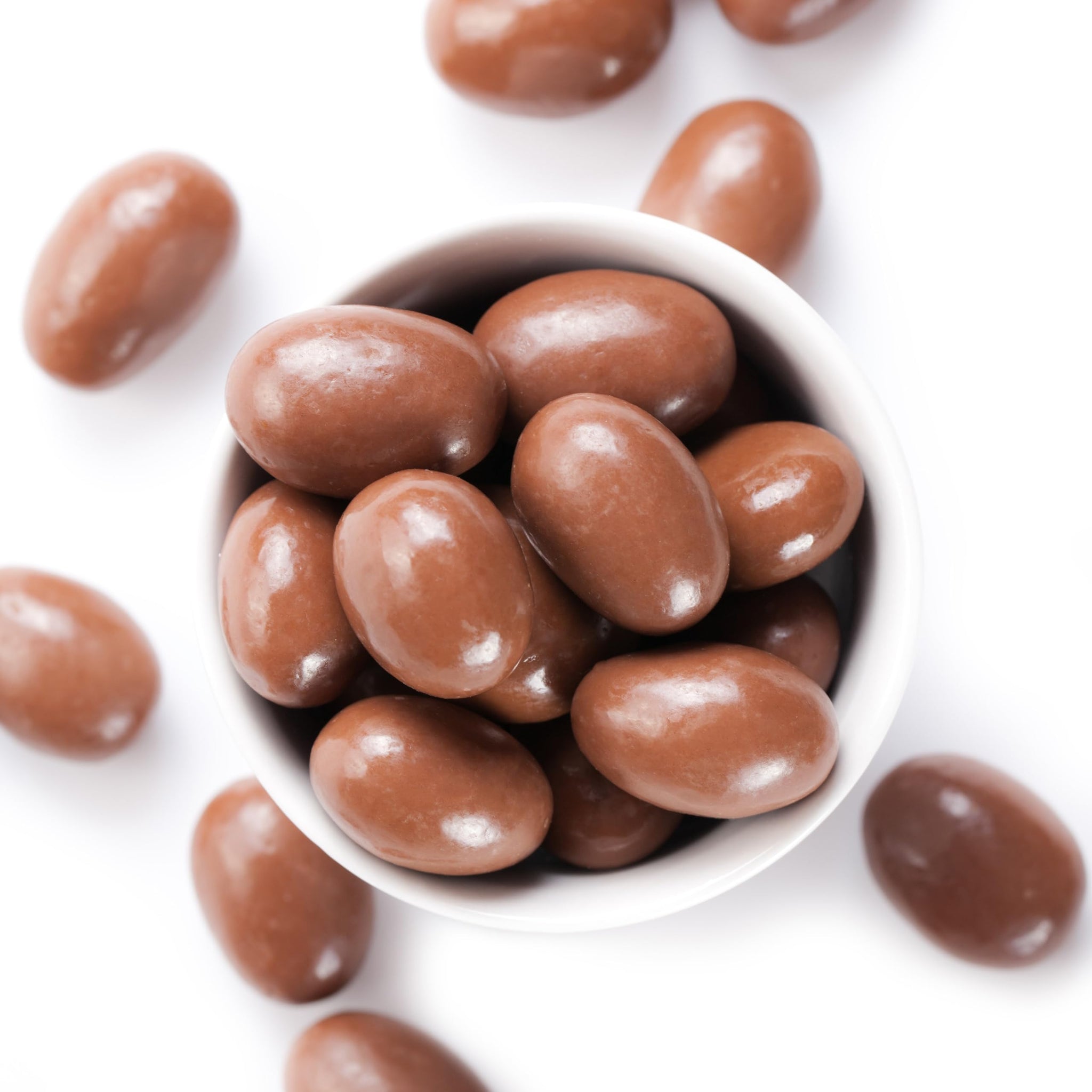 Yupik Milk Chocolate Covered Almonds, 2.2 lb (35.2 oz), Kosher, Whole Nuts, Almonds Dipped in Fine Milk Chocolate, Crunchy & Smooth, Chocolate Candy