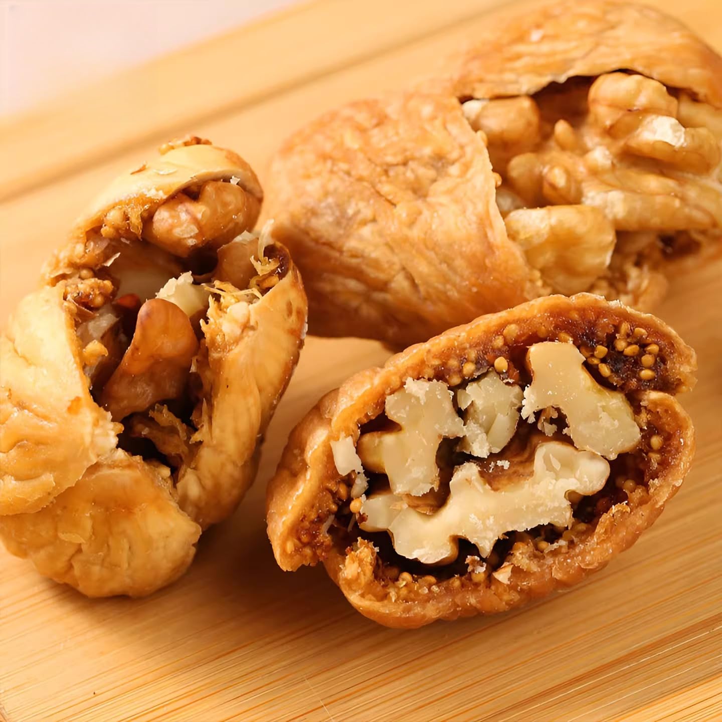 Dried Fig & Walnut Snacks, Whole Fig Stuffed with Whole Walnut, Naturally Air-DriedNo Added Sugar, Large Size (?4.5cm)250g, Suitable for All Ages