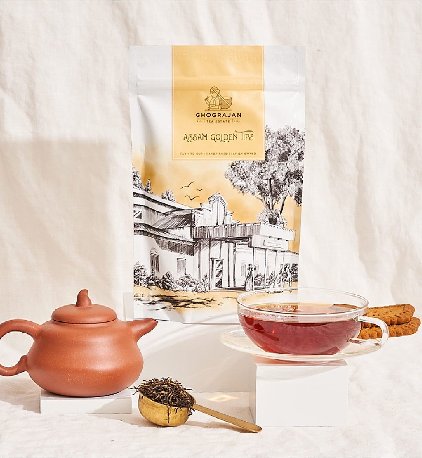 Loose Leaf Assam Black Tea with Golden Tips (200+ Cups) - Fresh Premium Second Flush Harvest - Malty, Full Bodied Breakfast Tea - 1 Pound Bulk Pouch