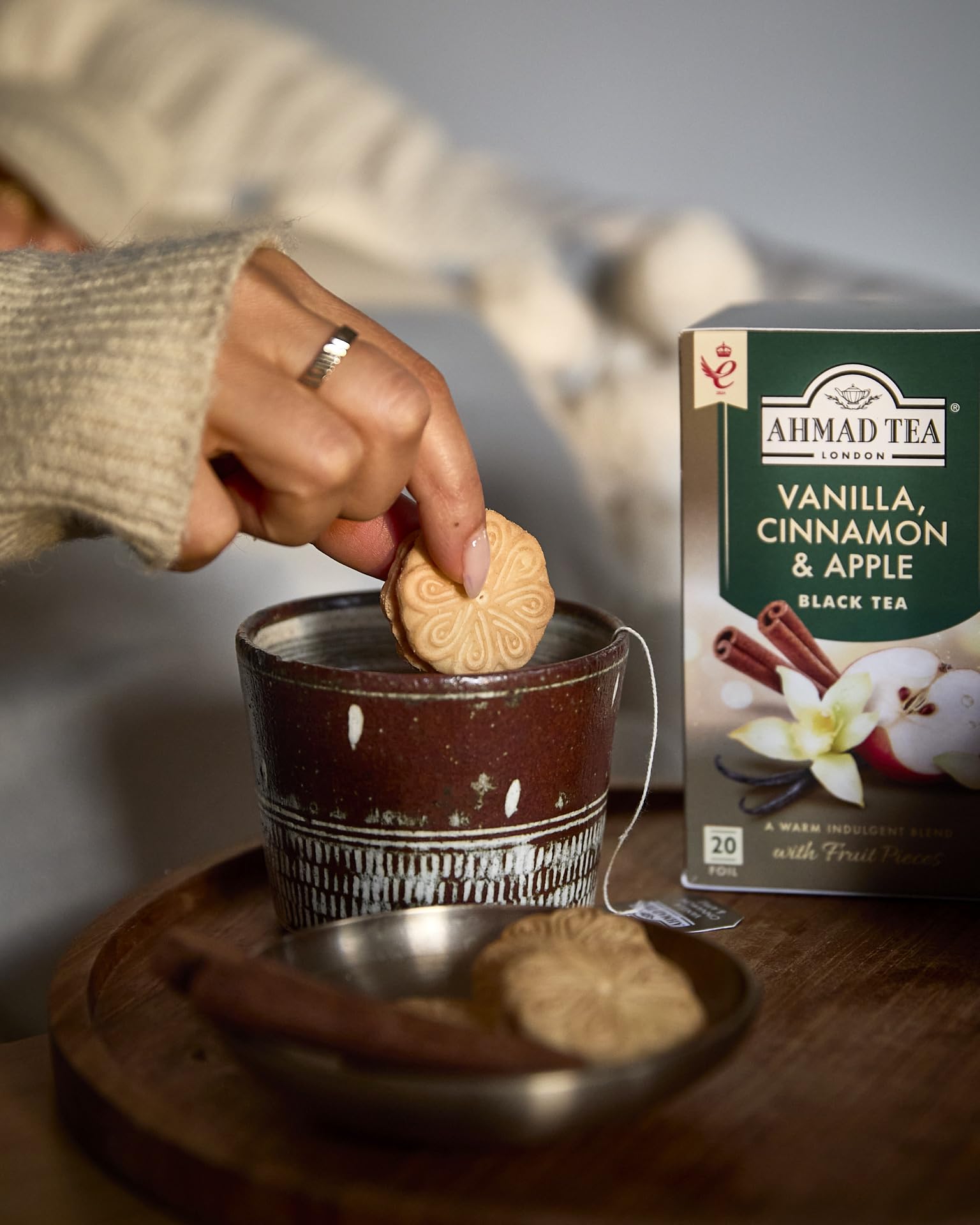 Ahmad Tea Vanilla, Cinnamon, Apple 20 Count (Pack of 1)