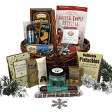 Gift Basket Village: 'Tis the Season - Deluxe Holiday Gourmet Basket with Festive Treats & Decor