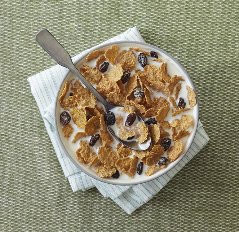 Post Raisin Bran Cereal, Made with Wheat and Bran Flakes and Sweet Sun-Maid Raisins, 16.6 OZ Box