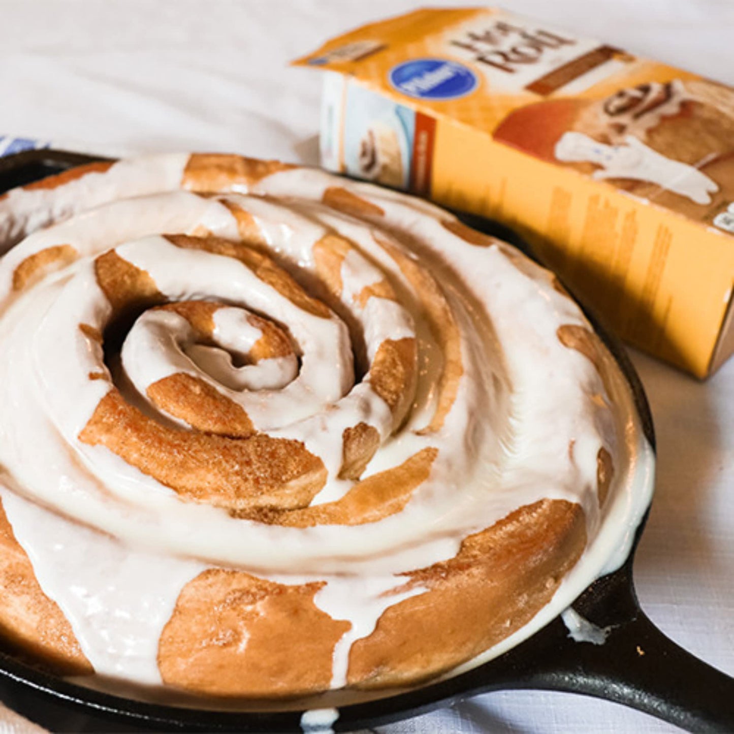 Pillsbury Specialty Mix Hot Roll, 16-Ounce Boxes , 1 pound (Pack of 6)