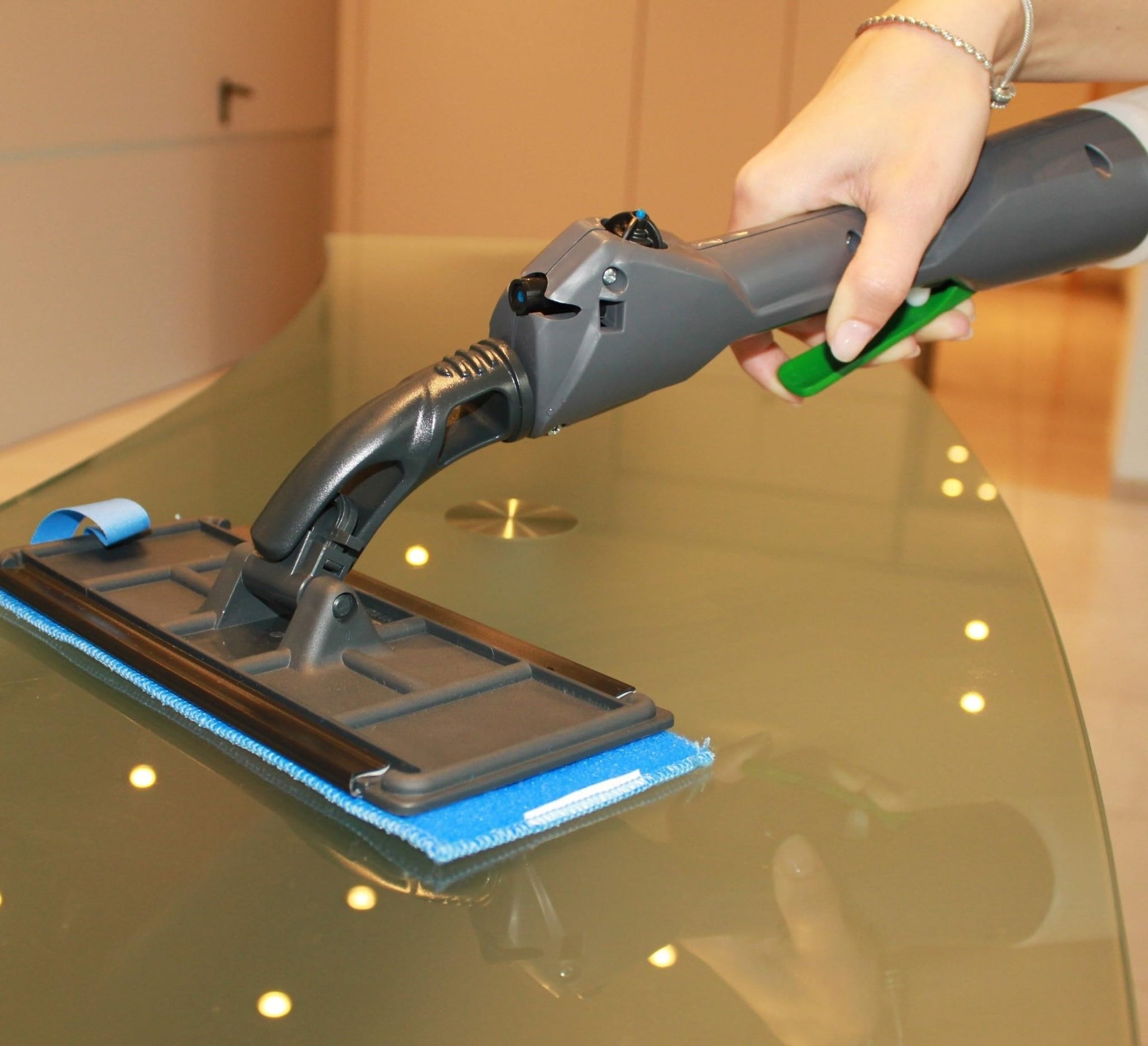Cleano 1' Indoor Window and Surface Cleaning System - Convenient Tool for Quick Cleaning | Micro Spray Delivers Water and Solution | Refillable
