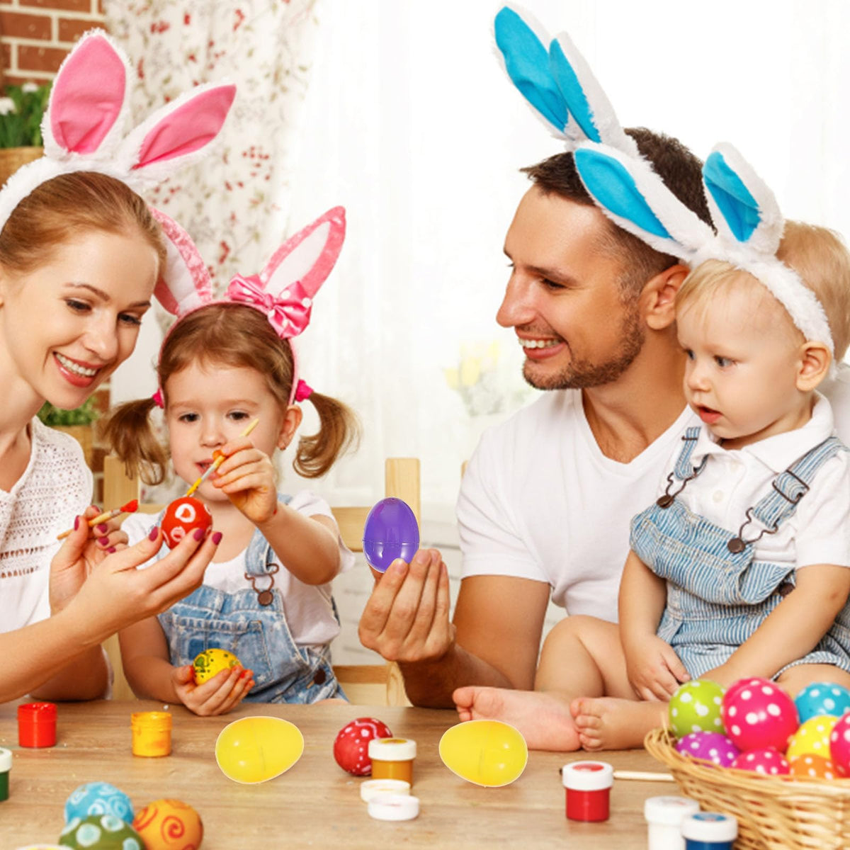 Garneck 50pcs Fillable Plastic Easter Eggs Decorative Openable Egg Party Favors Candy Boxes for Home And School