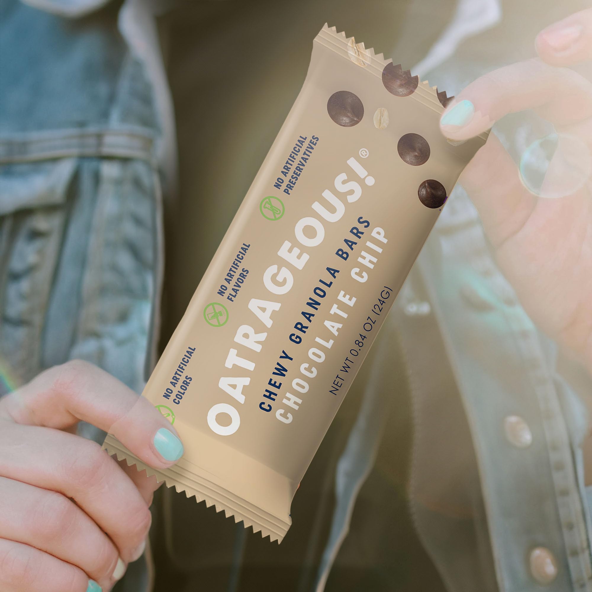 OATRAGEOUS! Chewy Granola Bars, Chocolate Chip Granola Bar Made with Whole Grain Oats for Protein, Healthy Grains and Fiber, Snack or Breakfast Bars
