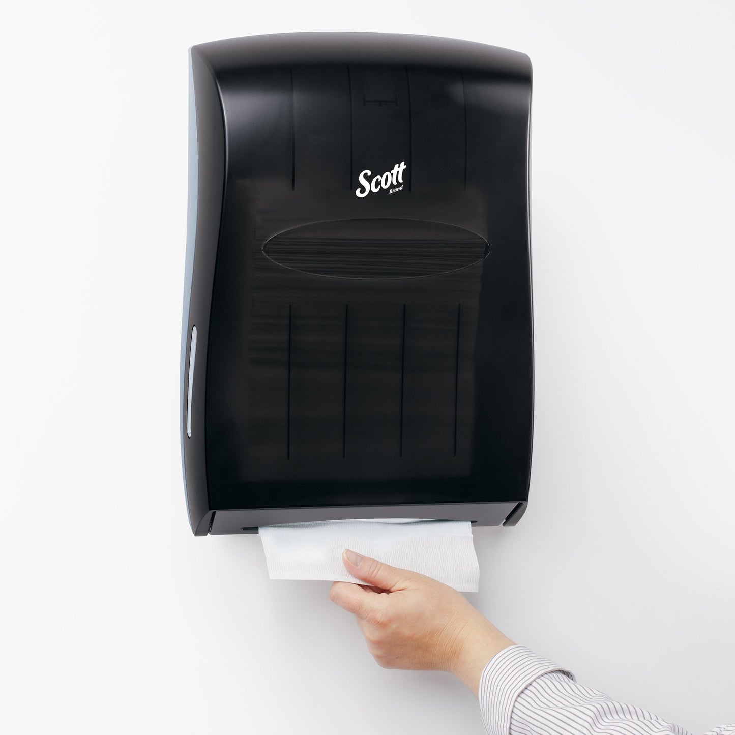 Scott Professional Multifold Paper Towels for Small Business (08009), 9.2” x 9.4”, (4000 Towels per Case)