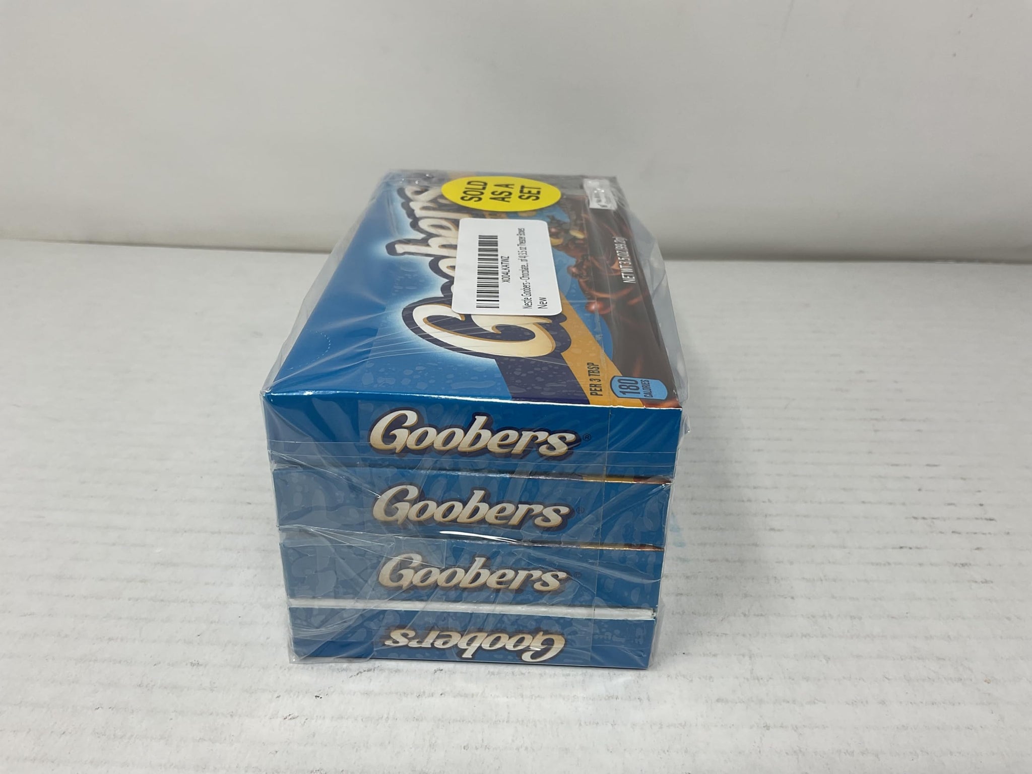 Nestle Goobers - Chocolate Covered Peanuts (Pack of 4) 3.5 oz Theater Boxes