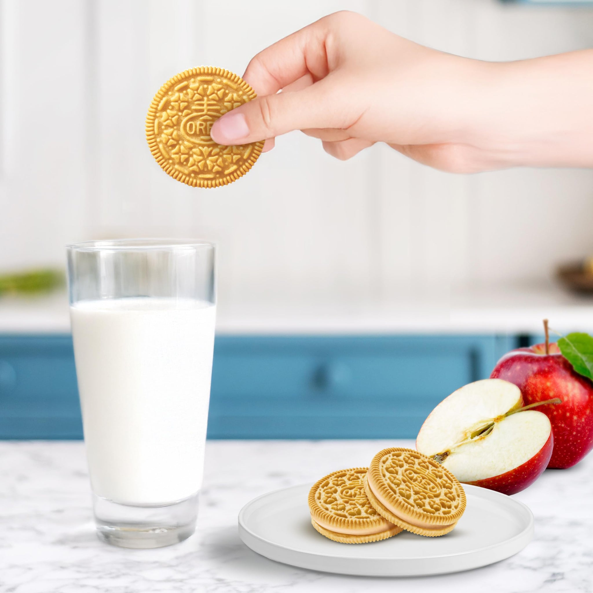 OREO Apple Pie a la Mode Sandwich Cookies, Limited Edition, 10.68 oz