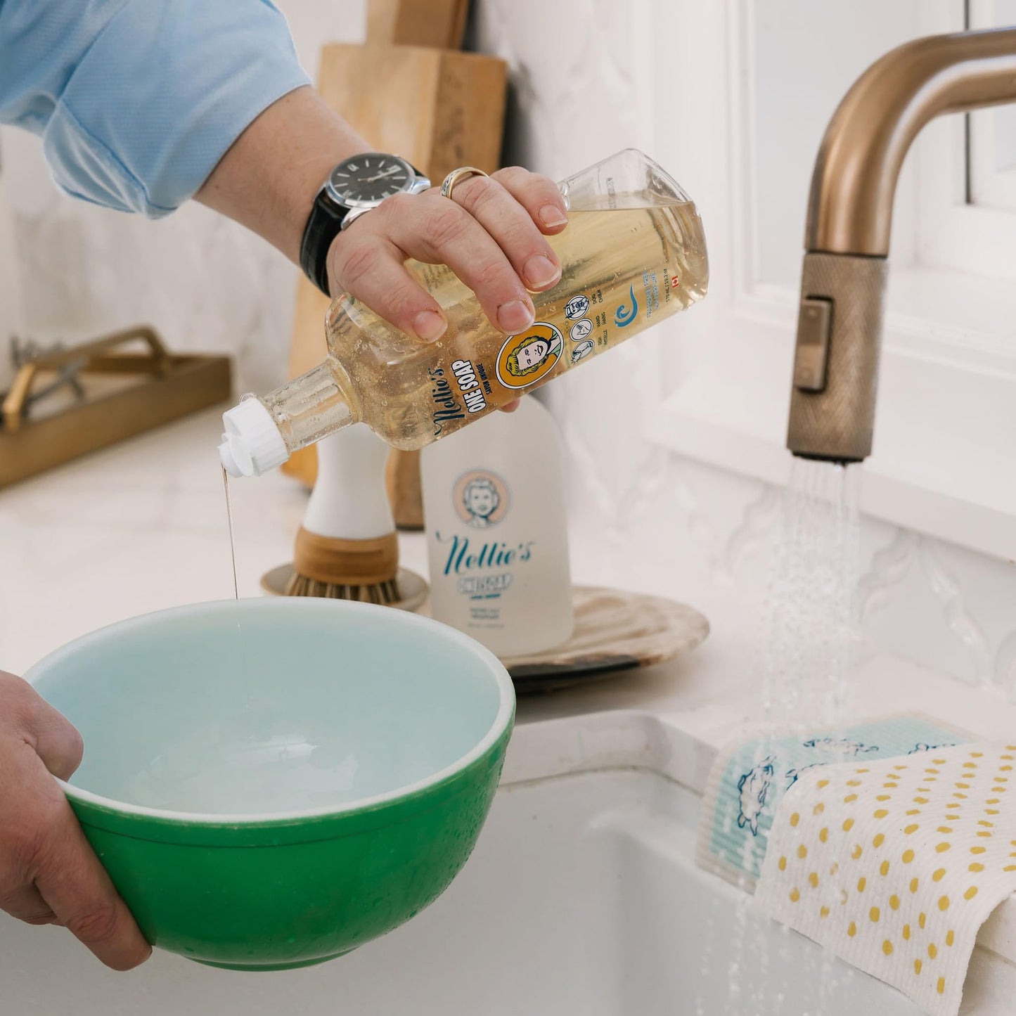 Nellie's One Soap - Fragrance-Free Multi-Purpose Cleaner for Dishes, Surfaces, and Hands - Gentle, Plant-Based Formula That’s Soft on Skin - 19.2 oz