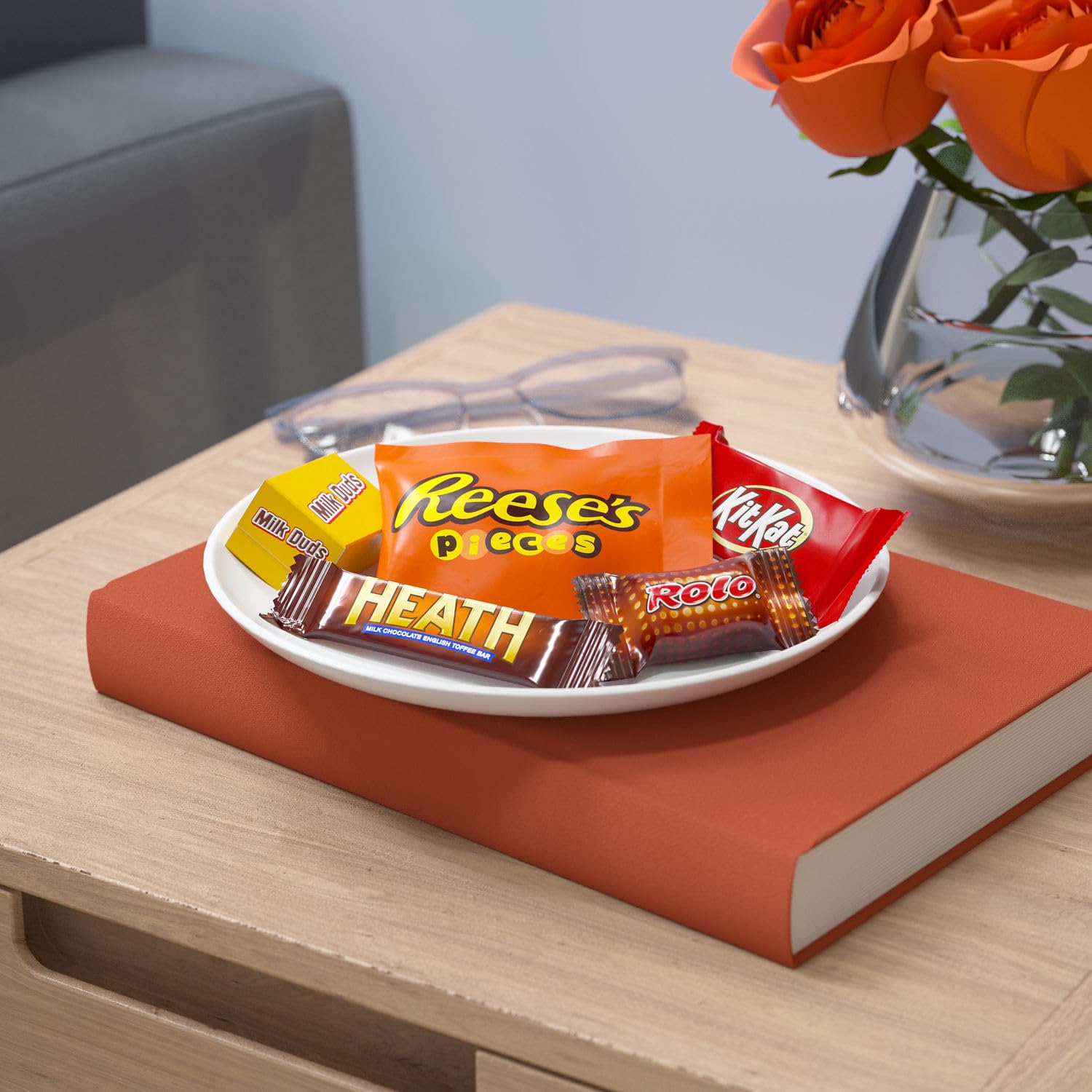 Hershey Assorted Flavored Snack Size, Candy Party Pack, 35.04 oz