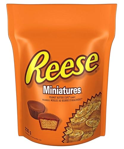 REESE Chocolate Candy Peanut Butter Cups, Miniatures, 230 Gram