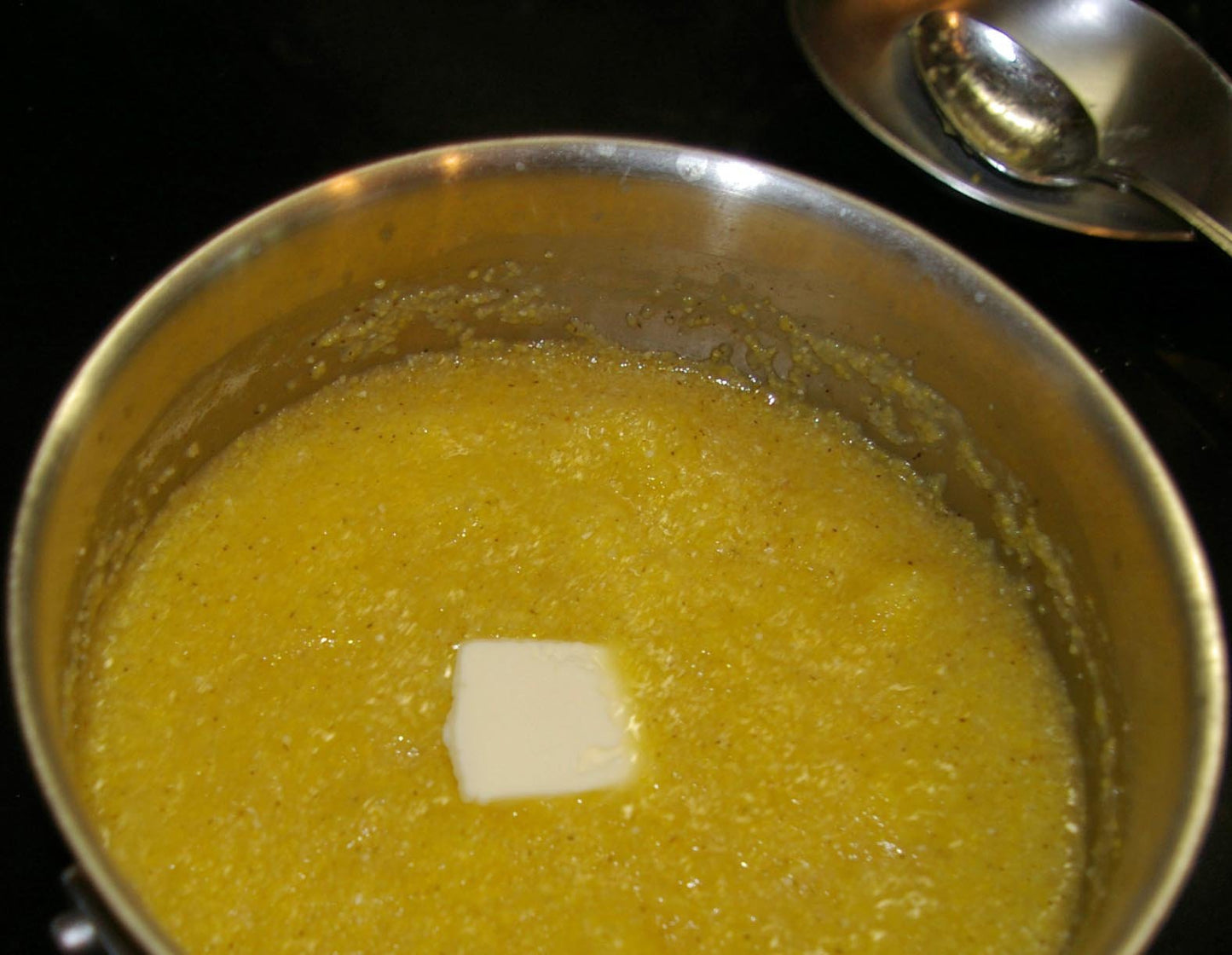 Moss Water Ground Yellow Corn Grits 5 Lbs