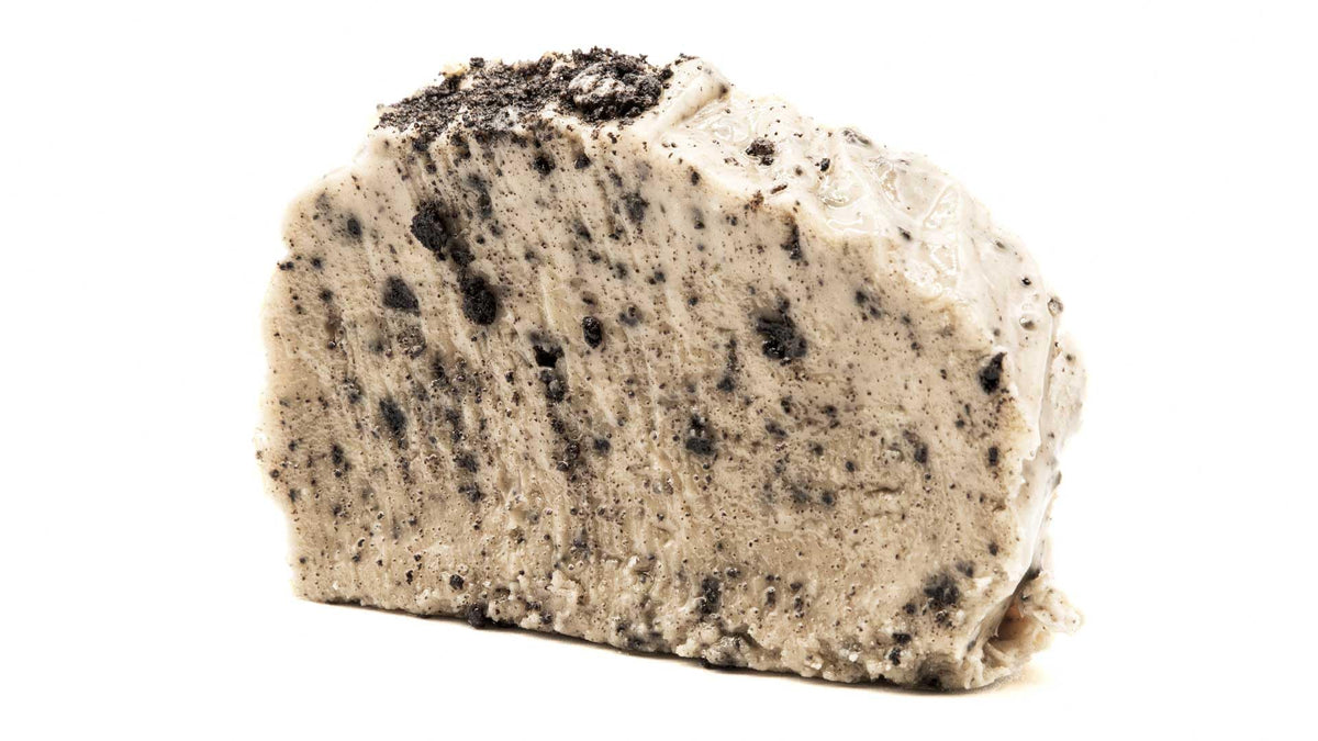 Frankenmuth Fudge Kitchen • Cookies & Cream Fudge