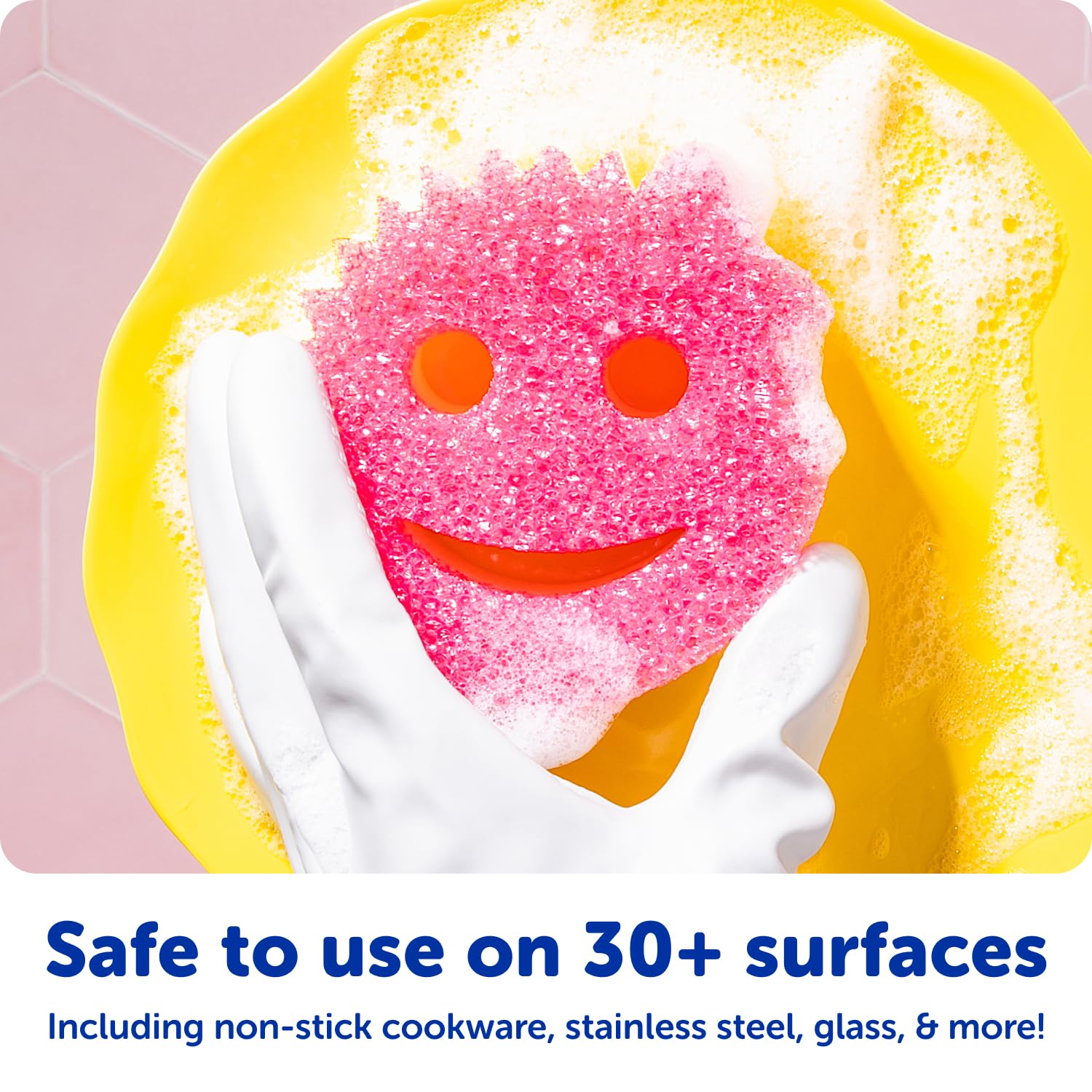 Scrub Daddy 6 Kitchen Sponges & 1 Daddy Caddy Dish Sponge Holder - BPA Free & Made with Polymer Foam - Stain & Odor Resistant, Scratch-Free