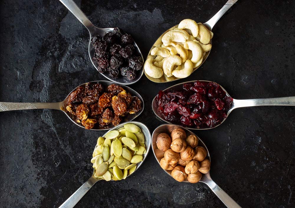 Food to Live - Organic Snack Mix, 12 Ounces - Raw Nuts and Berries with Pumpkin Seeds, Non-GMO, Non-Irradiated, Kosher, Vegan Superfood, Bulk, Great