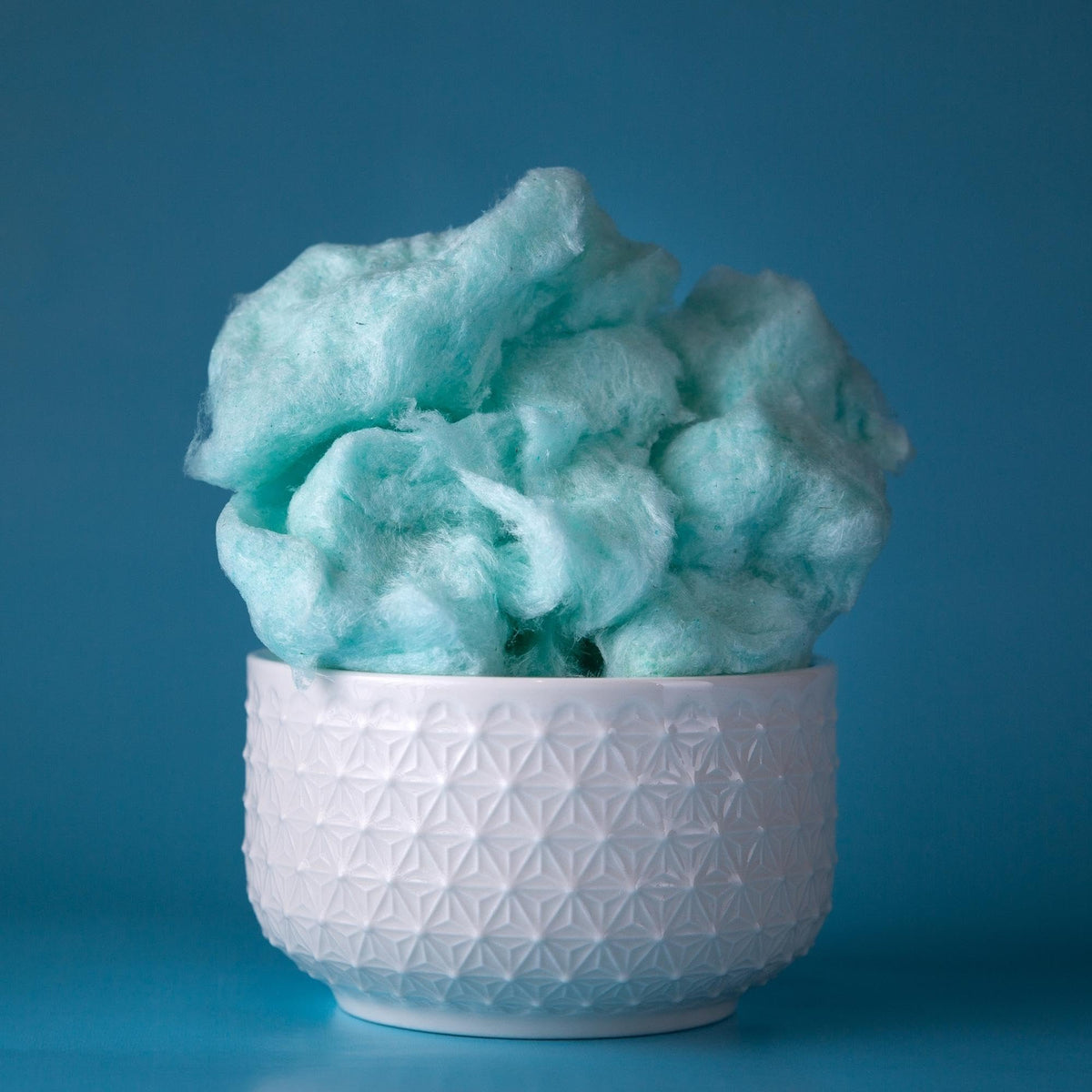 Snacktery Pink & Blue Cotton Candy - Experience the Sweetness of the Fair with Strawberry & Raspberry Flavored Cotton Candy - Pack of 3
