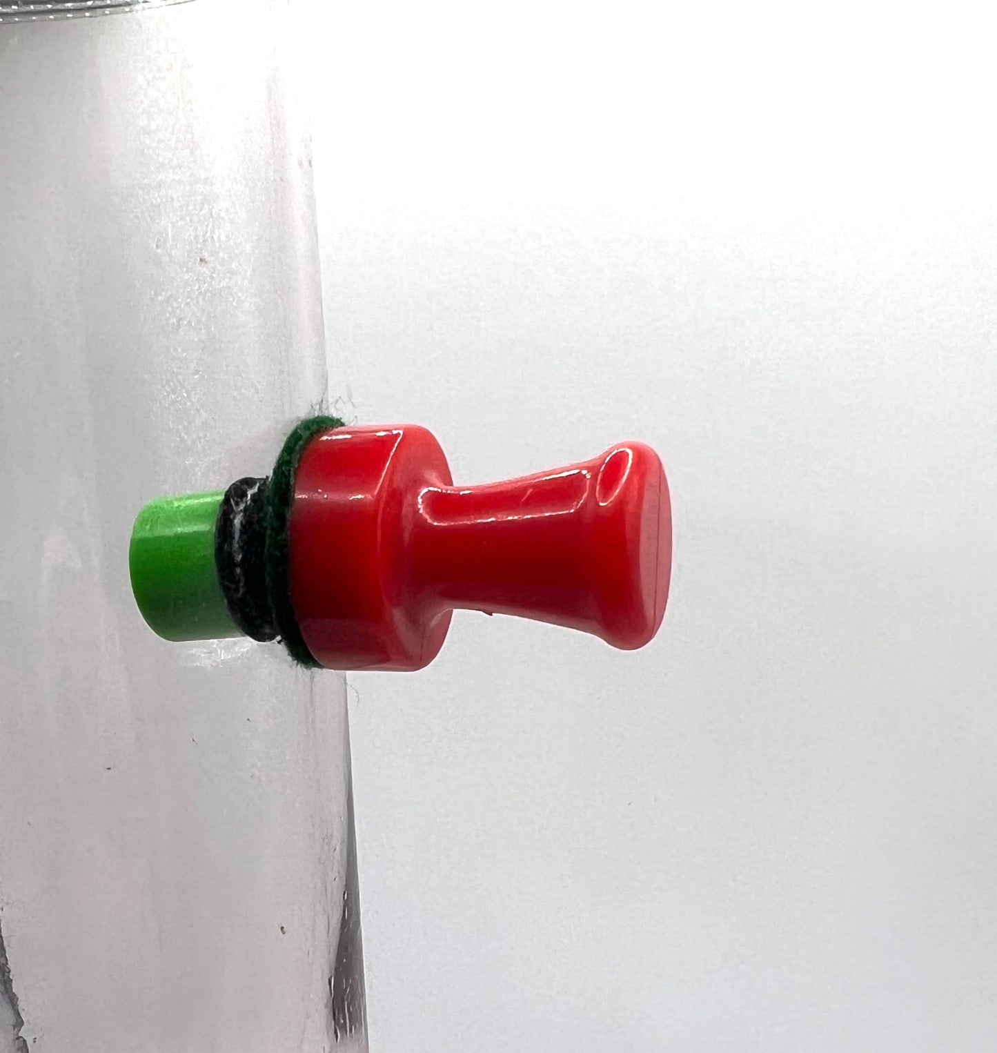 Davies Product: THE MAGIC CLEANER - The Magnetic Glass Cleaner for All Glass Devices, Water Pipes, Glass Pipes, and Unique Glasses - Reusable Scrubber