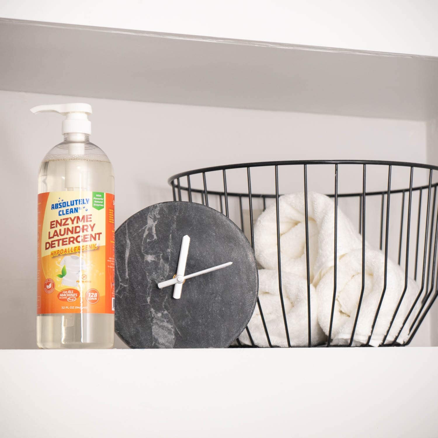 Amazing Natural Based Laundry Detergent Liquid (128 Loads) - Powerful Natural Enzymes - USA Made (32oz Bottle)