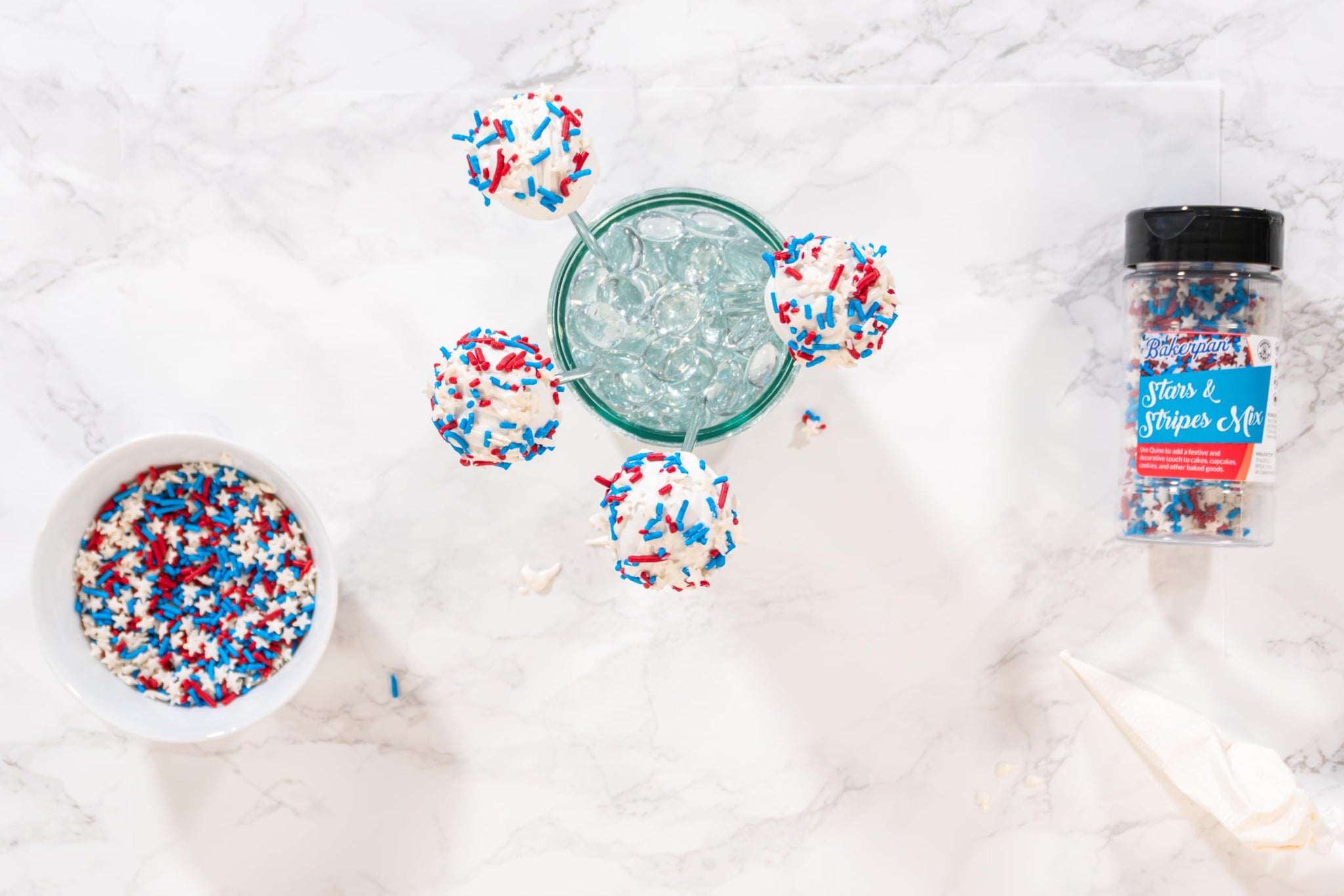 Bakerpan July 4th Sprinkles for Cake Decorating - Star Confetti Mix - Patriotic Edible Confetti Sprinkles for Cupcakes, Ice Cream, Cookies, Cakes