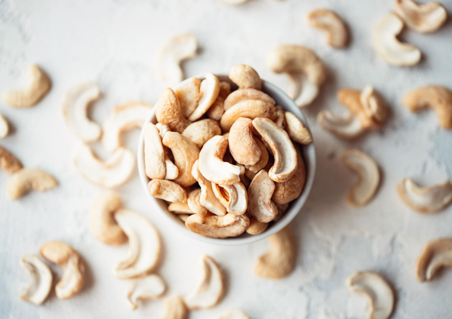 Food to Live Cashew Pieces, 7 Pounds - Kosher, Raw, Vegan, Paleo Friendly, Unsalted, Unroasted, Bulk, Rich in Selenium, Zinc, Magnesium, Proteins