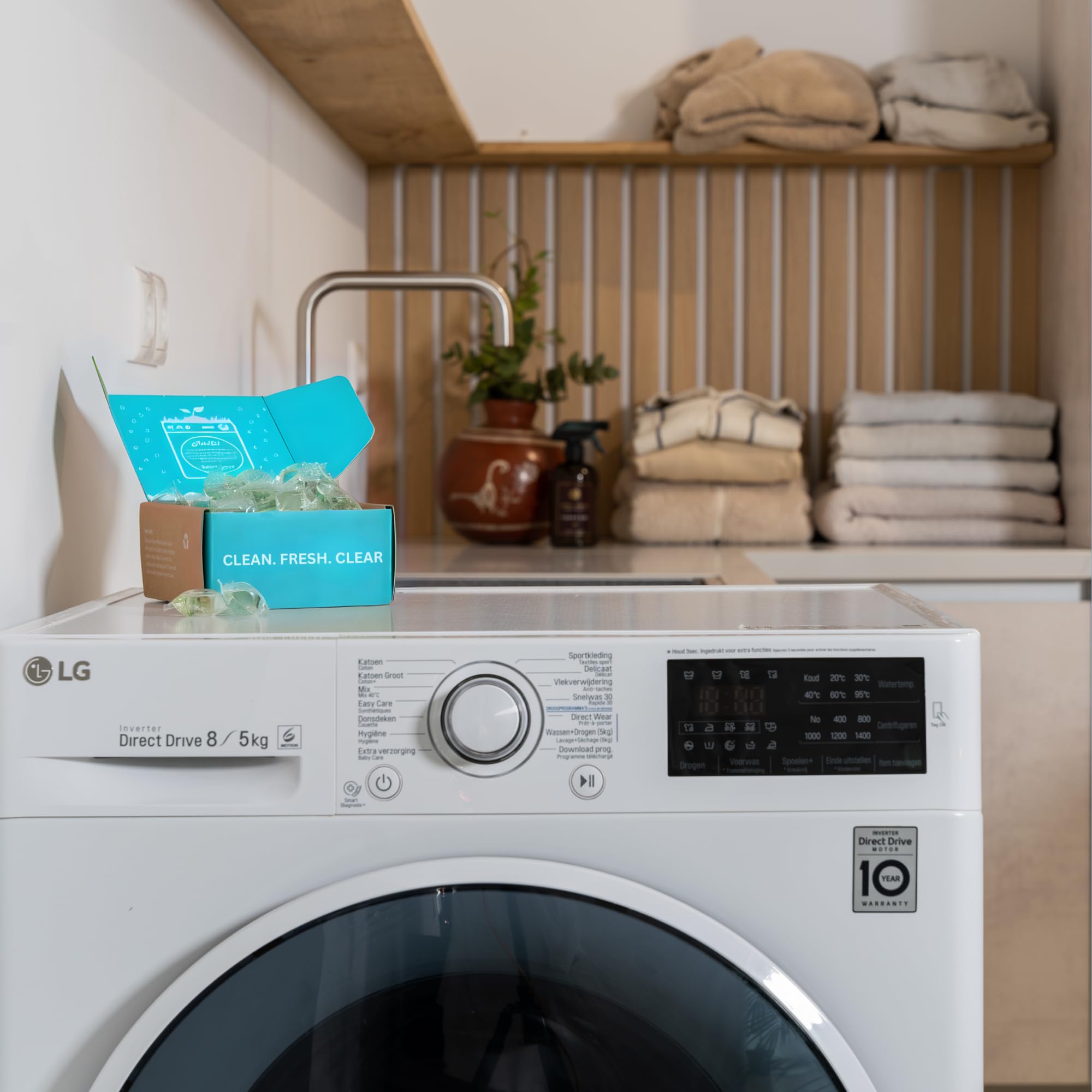 Laundry Detergent Pods Free & Clear, Unscented, 64 Count, Eco Friendly, Biodegradable, HE Compatible, Powerful Stain & Odor Removal