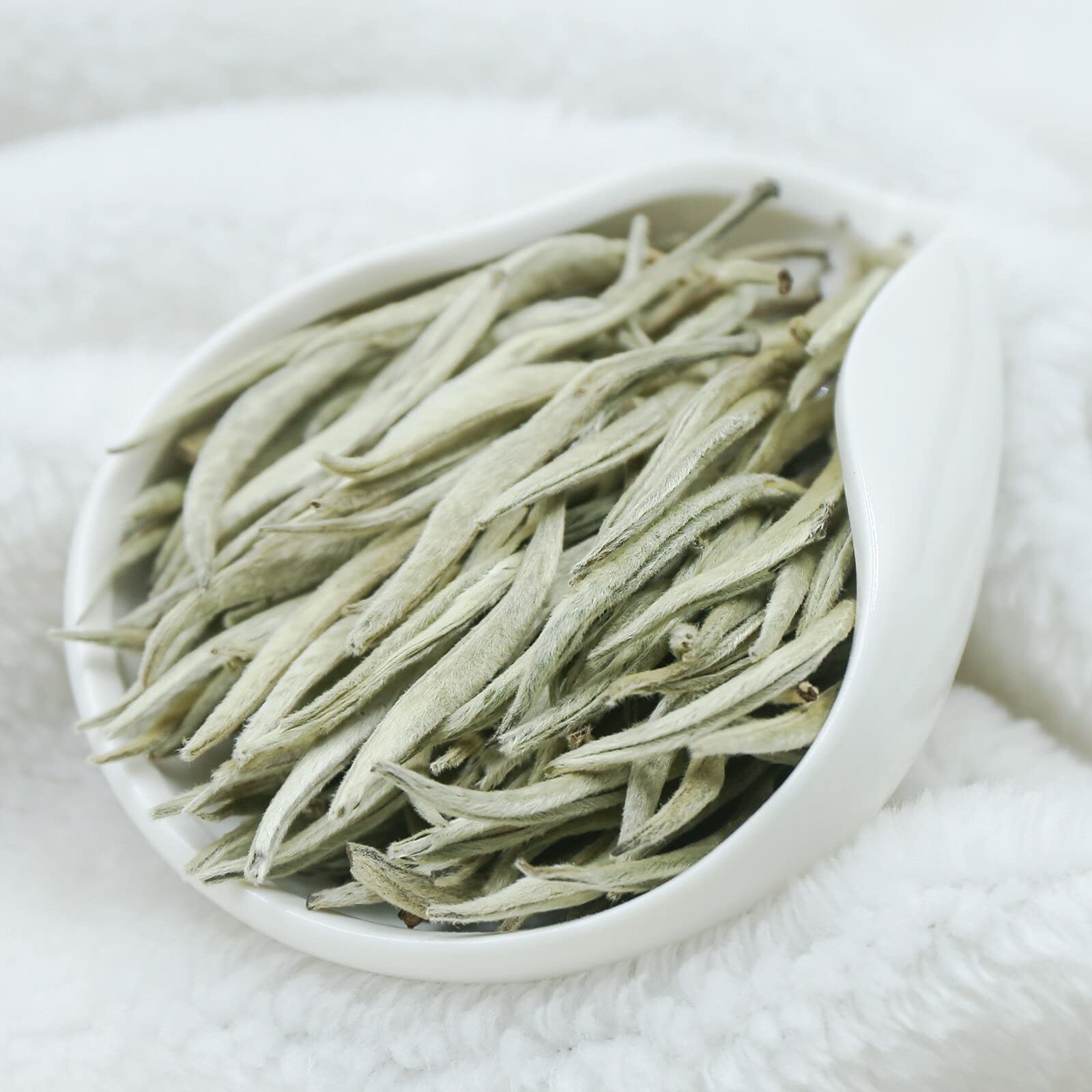 TEARELAE - Silver Needle White Tea Loose Leaf - 4oz/113g - Chinese Yunnan Premium Loose White Tea Leaves - Bai Hao Yin Zhen - Low Caffeine - Gentle