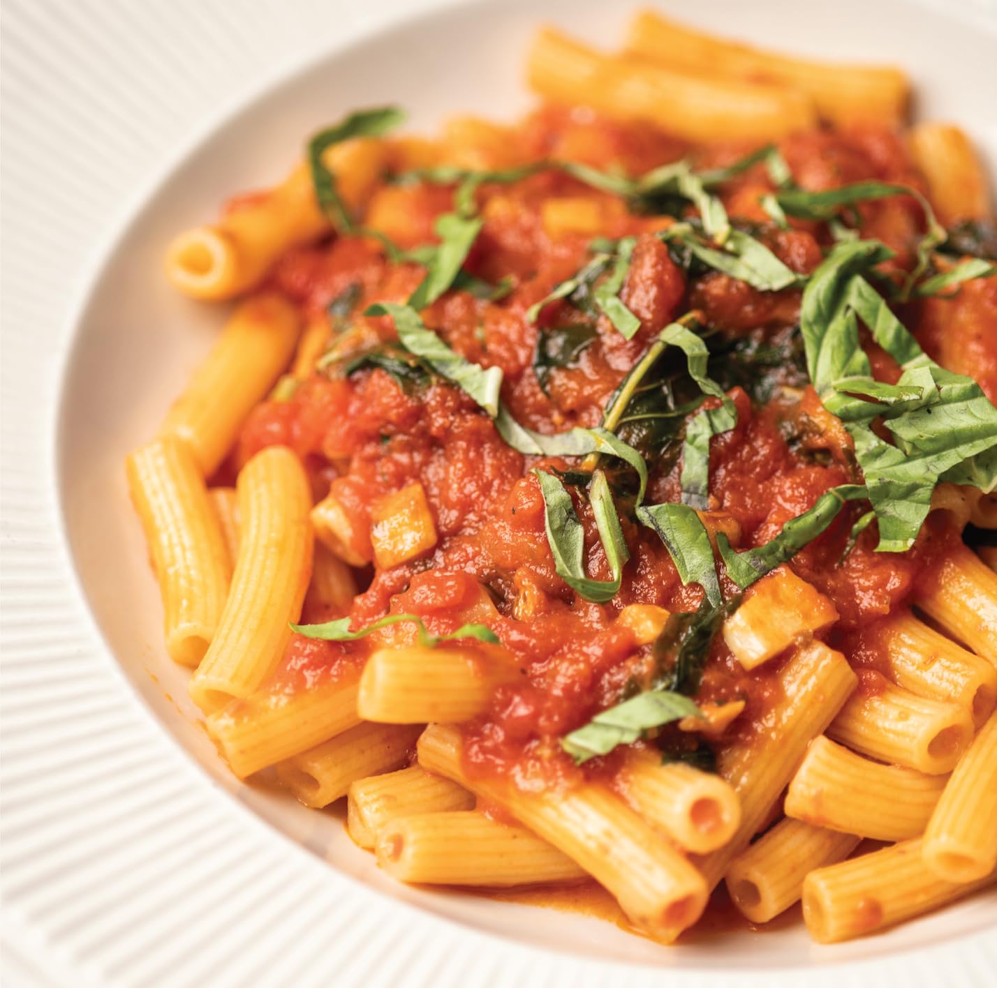 Enzo’s of Arthur Avenue Authentic Tomato Sauce, Authentic Homemade Italian Cuisine, Marinara Sauce, 1 Pack, 24 oz