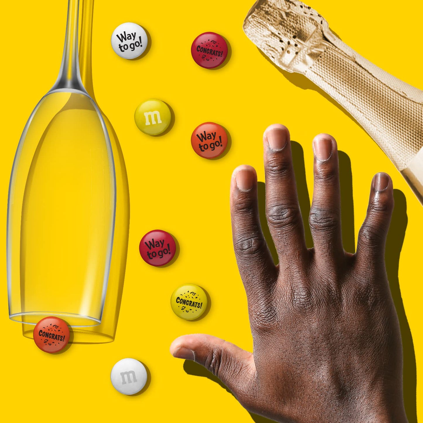 M&M'S Pre-Designed Congrats Milk Chocolate Candy - 2lbs of Bulk Candy with Congratulatory Graphics for Gifts, Parties, Employee Recognition