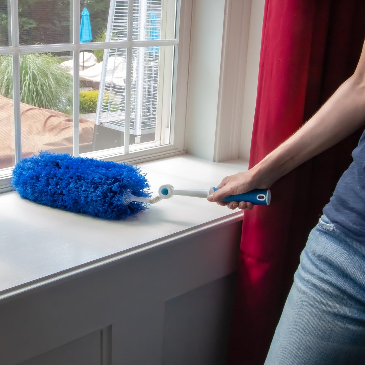 Unger Connect and Clean Microfiber Duster with Pivoting Handle, Dusters for Cleaning, Compatible with Telescopic Poles, Dusting Tools, Cleaner Tool
