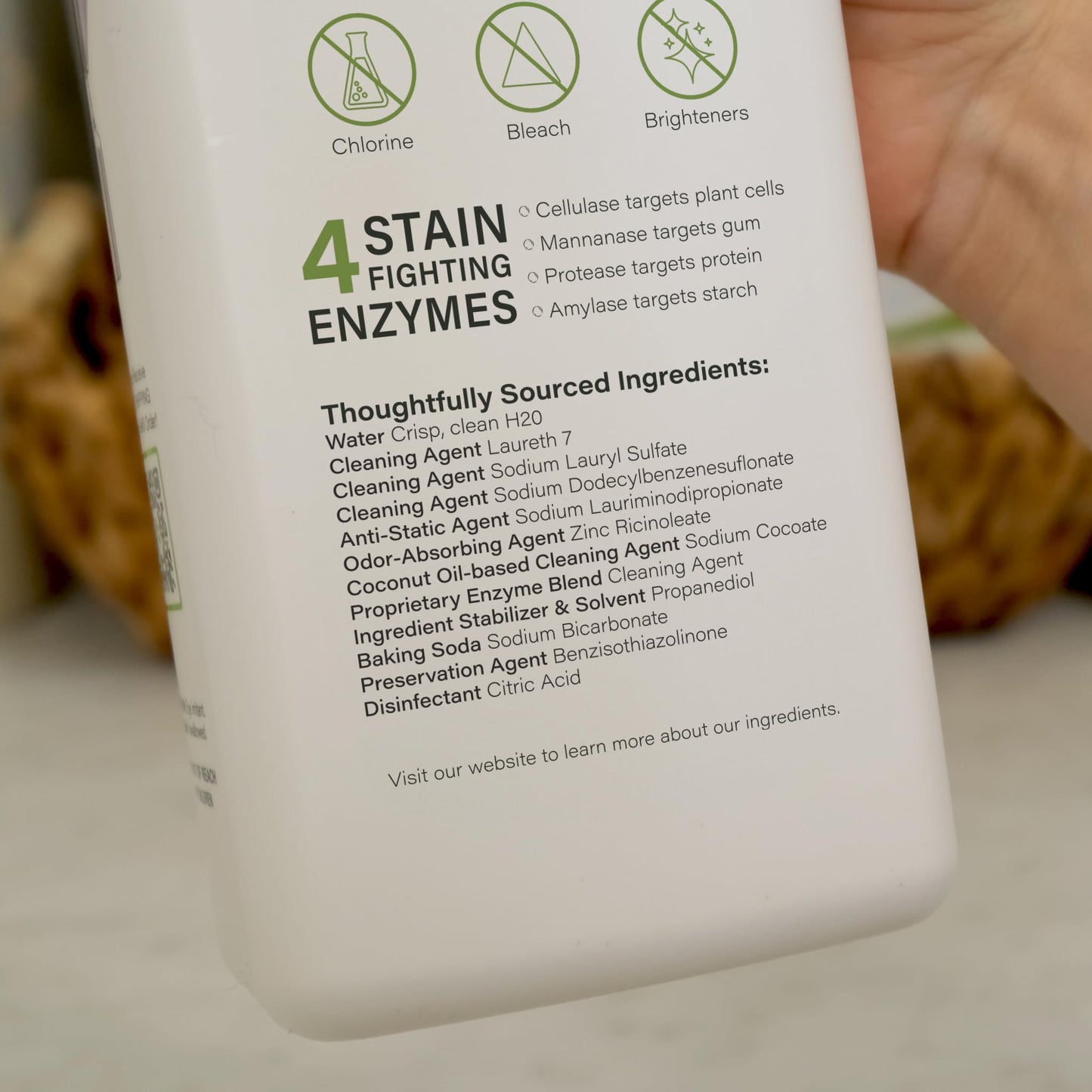 Athletic Sport Active wear Laundry Detergent | 4x Powerful Plant-Based Formula with Cleaning Enzymes for Sport Wash | Fragrance Free Natural Odor