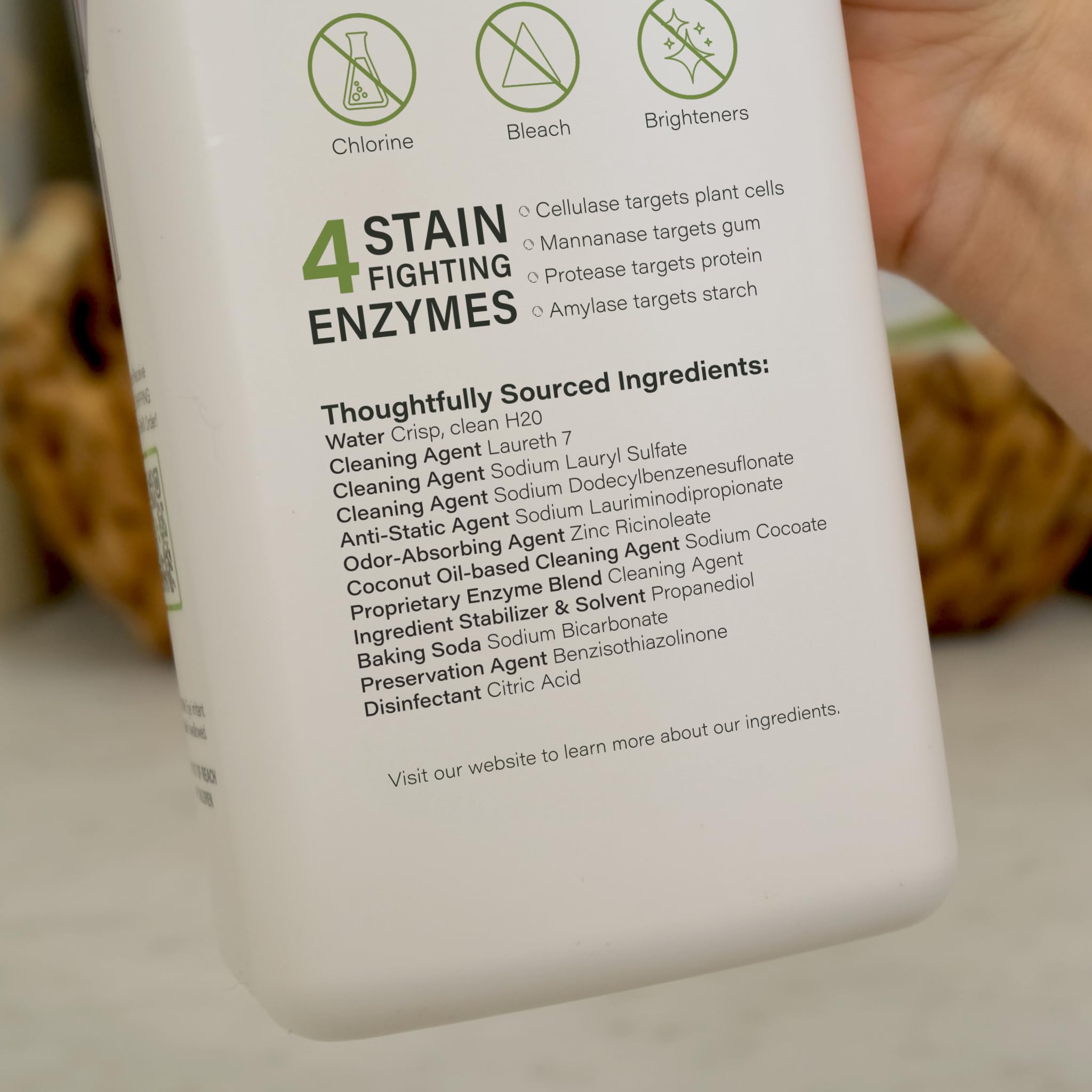 Athletic Sport Active wear Laundry Detergent | 4x Powerful Plant-Based Formula with Cleaning Enzymes for Sport Wash | Fragrance Free Natural Odor