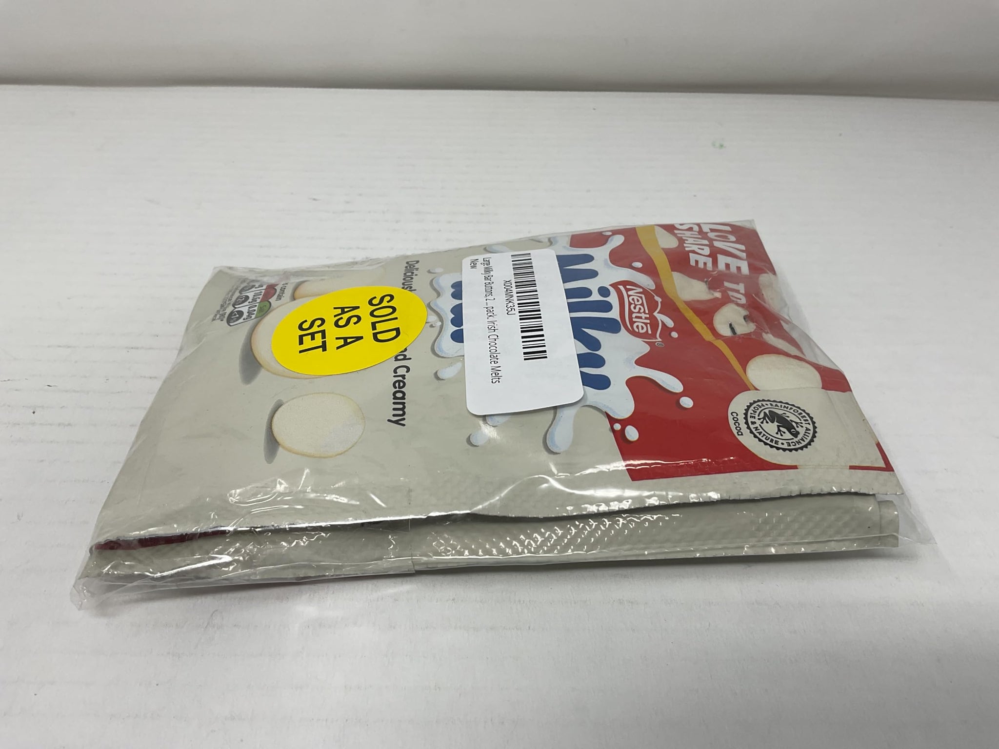 Large Milky Bar Buttons, 2 Large Bags, 103g per pack. Irish Chocolate Melts