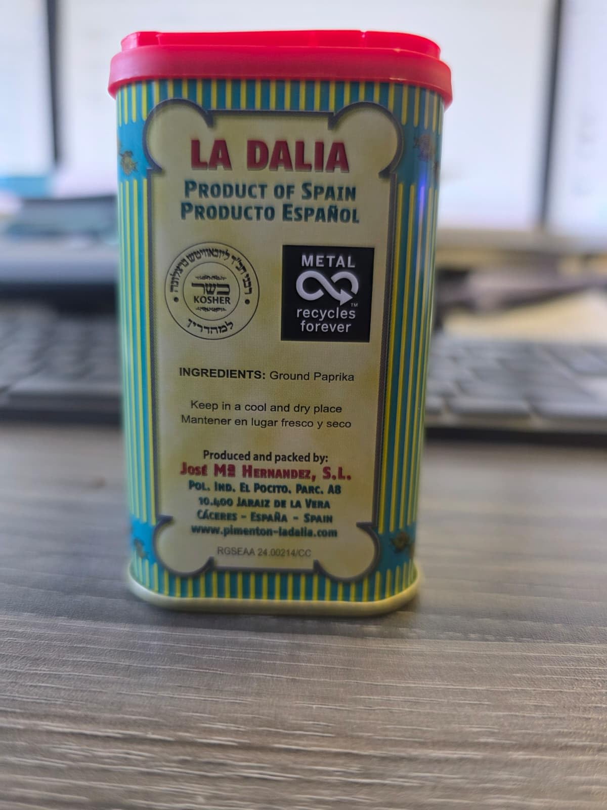 La Dalia Hot Smoked Paprika Powder, Authentic Spanish Pimentón de la Vera, DOP Certified, Bold Heat and Smoky Flavor, Adds a Kick to Chicken, Meat