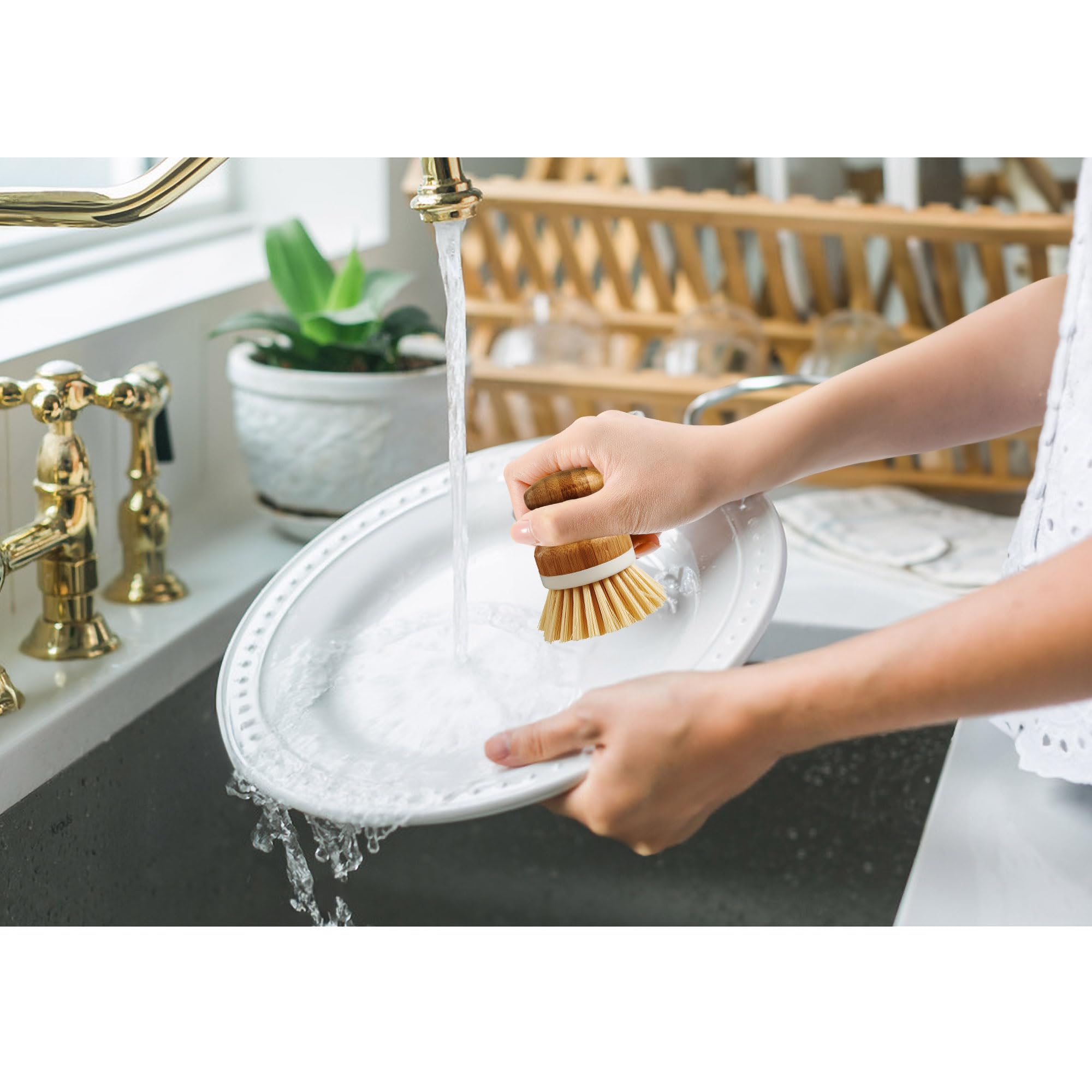 HIC Kitchen Vegetable Scrubber Dishwashing Brush, Bamboo with Non-Scratch Bristles, Set of 2