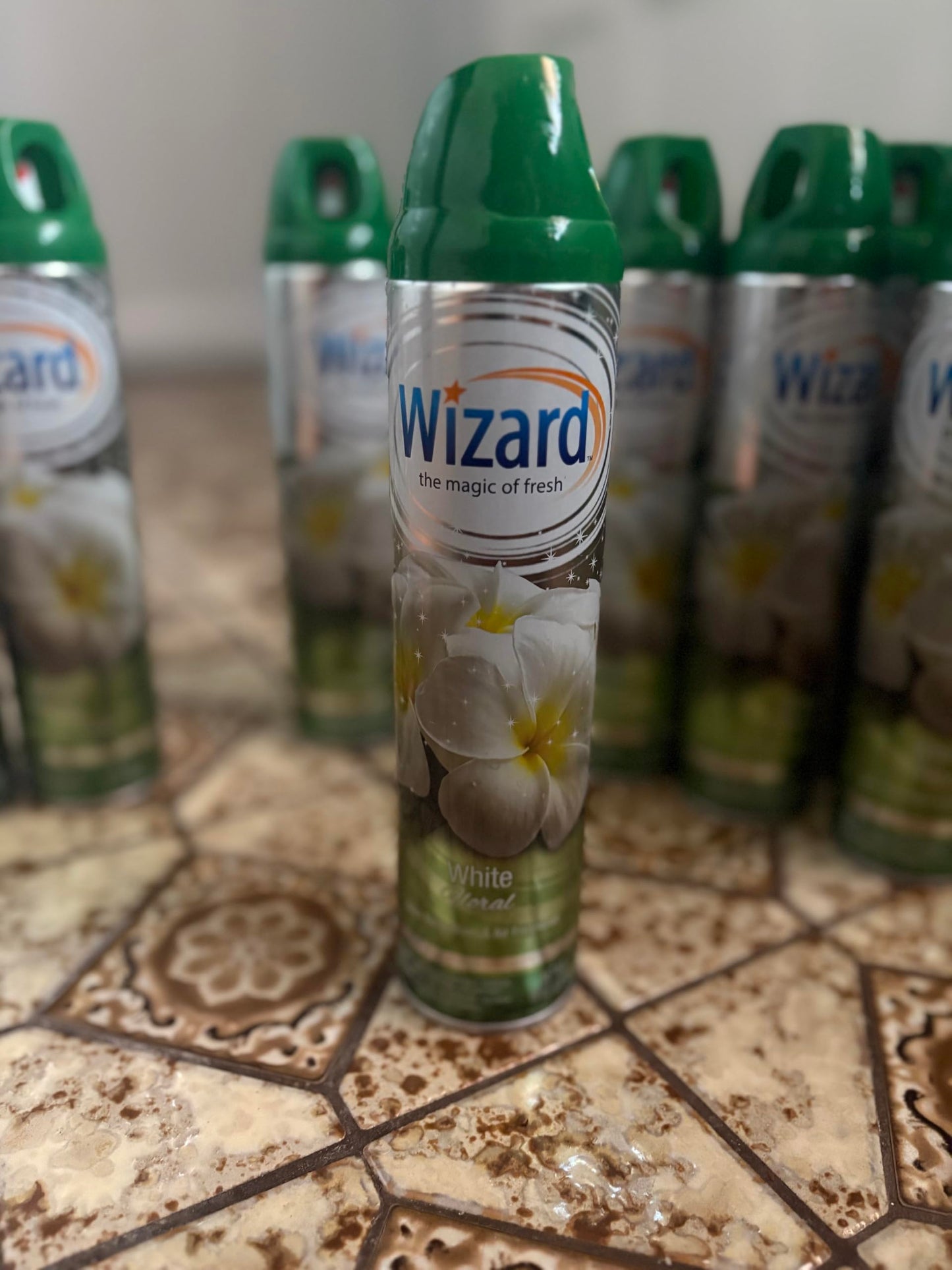 Wizard The Magic of Fresh | Odor Neutralizer & Air Freshener - 10 Oz. White Floral (Pack of 3) (Packaging May Vary)