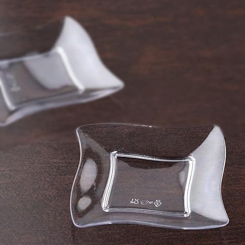 TABLECLOTHSFACTORY 120 Pcs - Clear 3" x 3" Stylish Mini Wave Disposable Plastic Dessert Plate