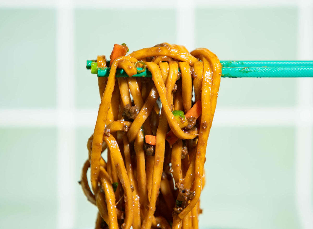 MILA Caramelized Scallion Oil Noodles, 5.68 OZ