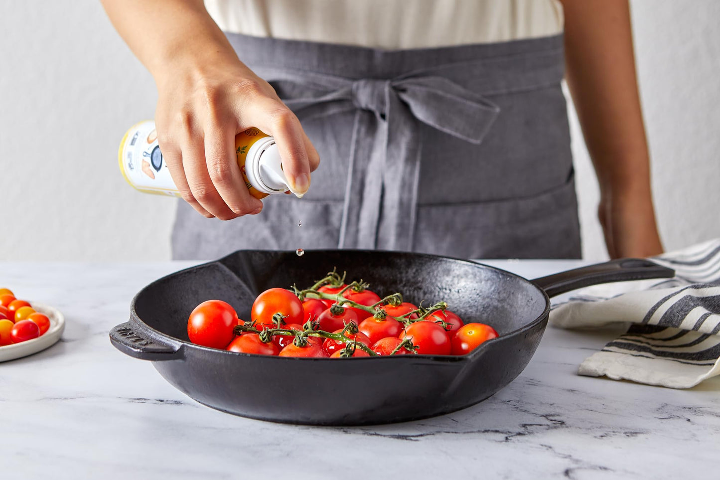 La Tourangelle, Non Stick Cooking Spray, Expeller Pressed Oil, For Neutral Flavor, Medium to High Heat, 5 Fl Oz