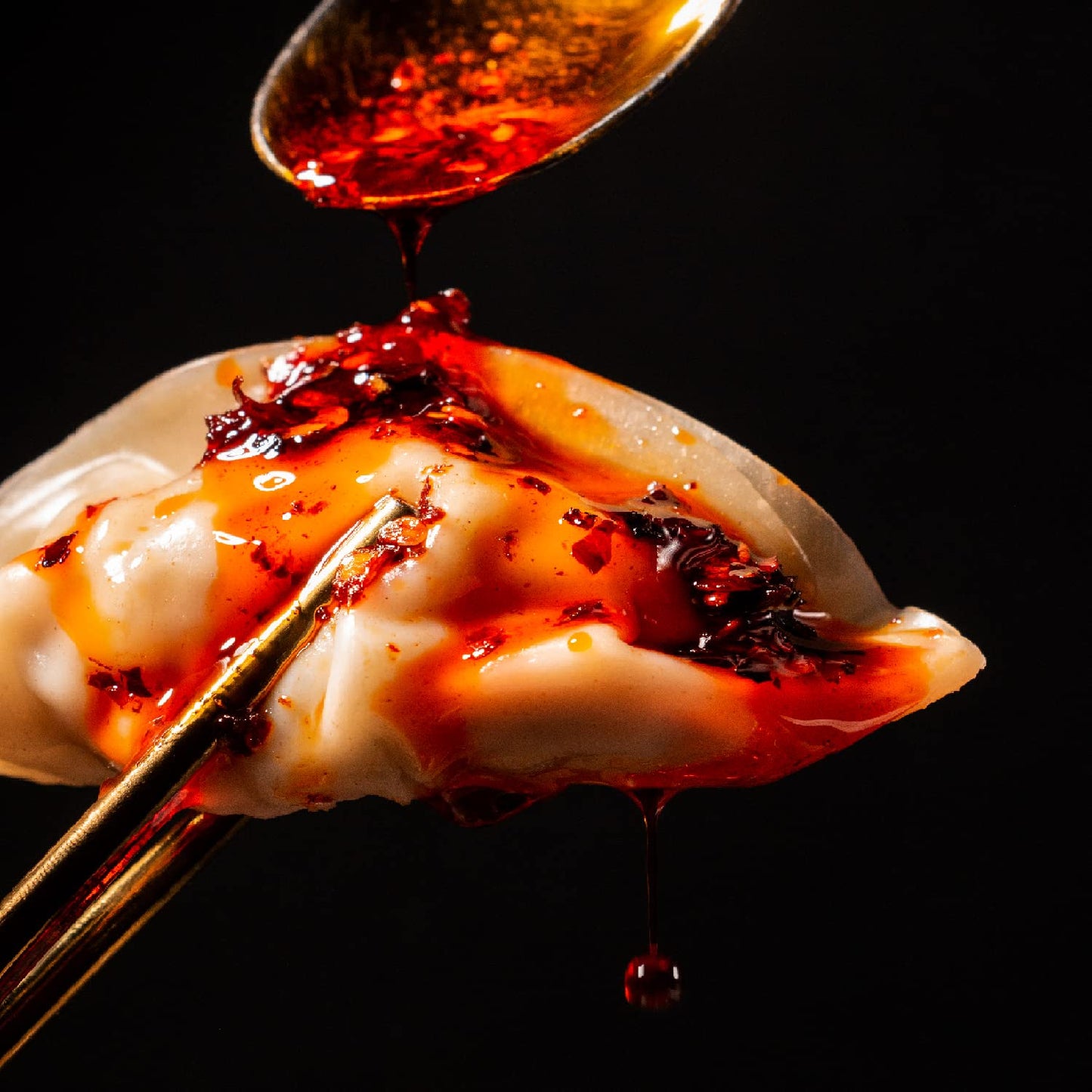 Jungle Kitchen Extra Spicy Crunchy Garlic Chili Oil Hot Chili Oil Vegan & Gluten-Free Great For Sauce & Toppings, 6oz