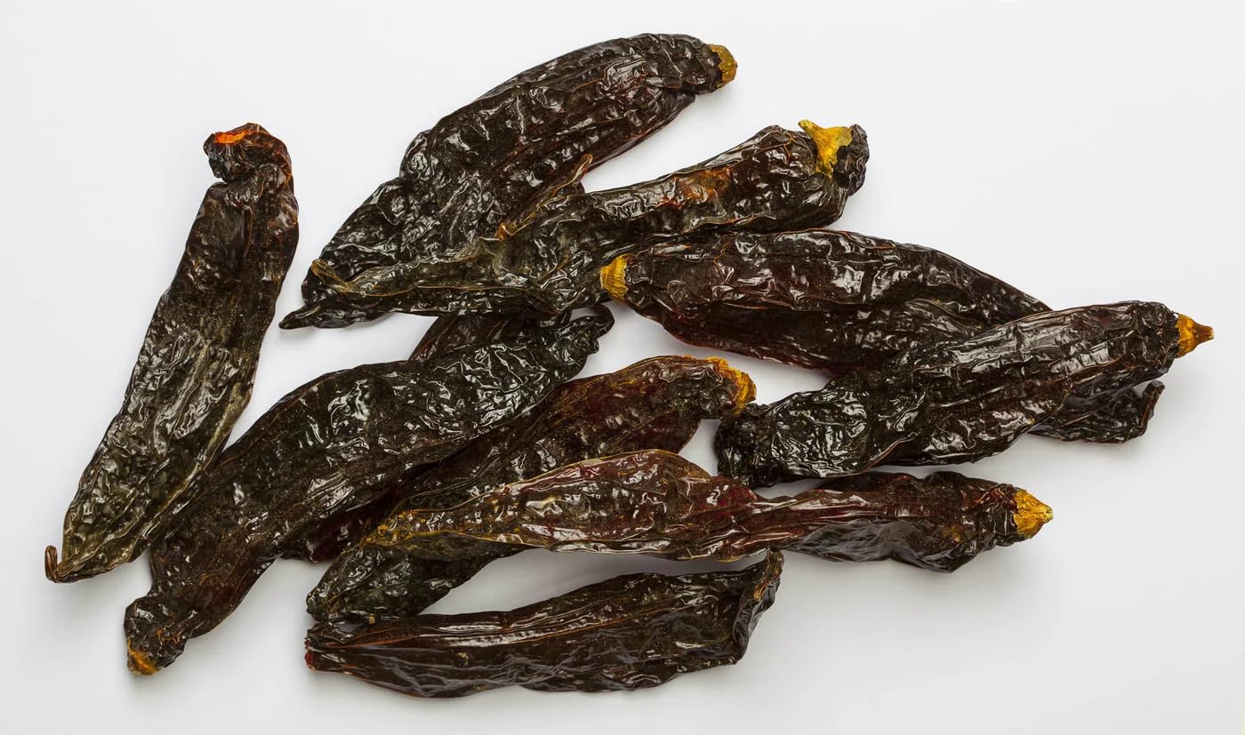 Essential Spice Dried Aji Panca Chilies - Mild Heat with Deep Fruity, Smoky Flavor - Whole Dried Peruvian Chilies for Stews, Sauces, Marinades