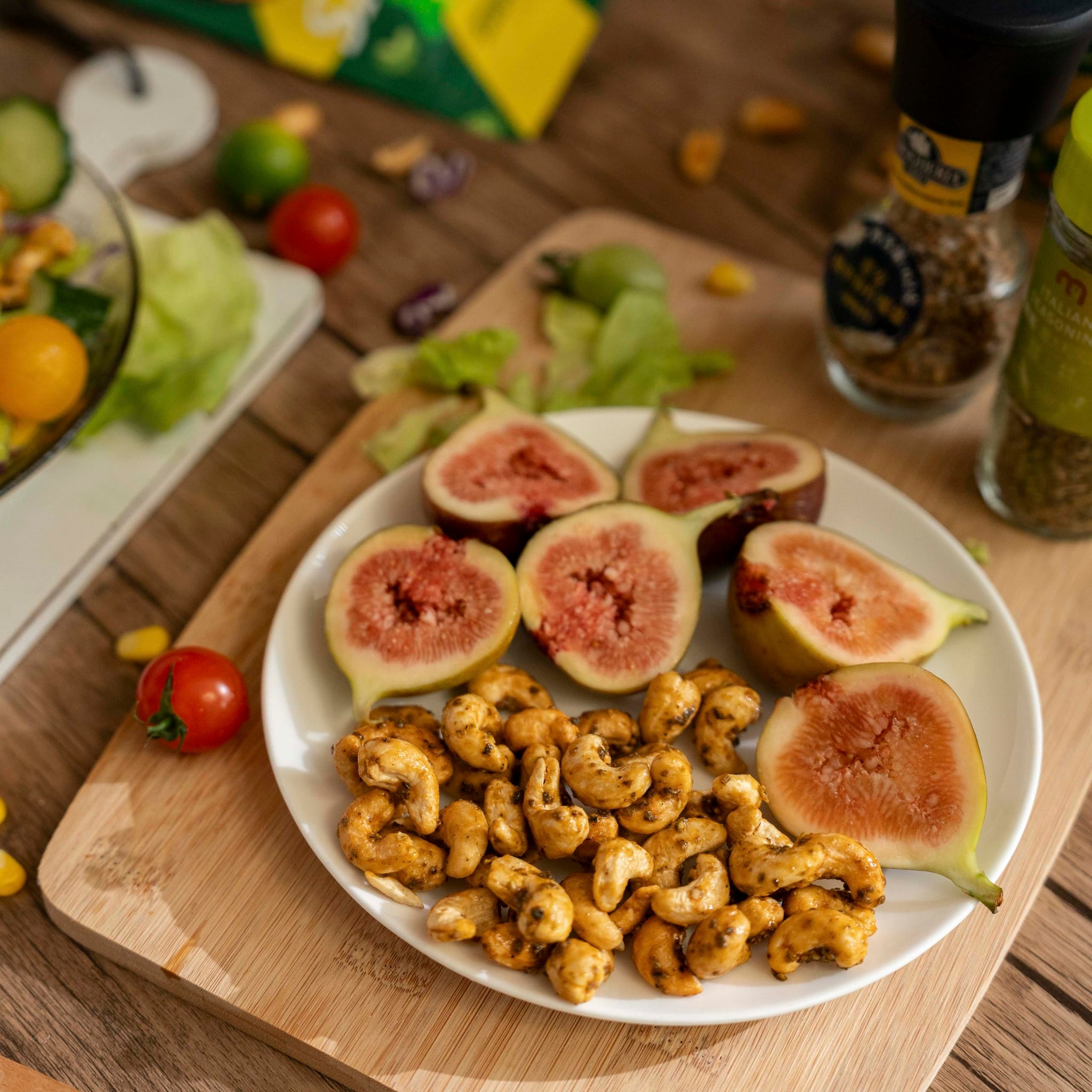 50Hertz Tingly Cashews - Numbing Mala Snack with Sichuan (Szechuan) Pepper, Sweet & Savory Roasted Cashews, Unique Tongue-Tingling Flavor, Vegan, 3.5