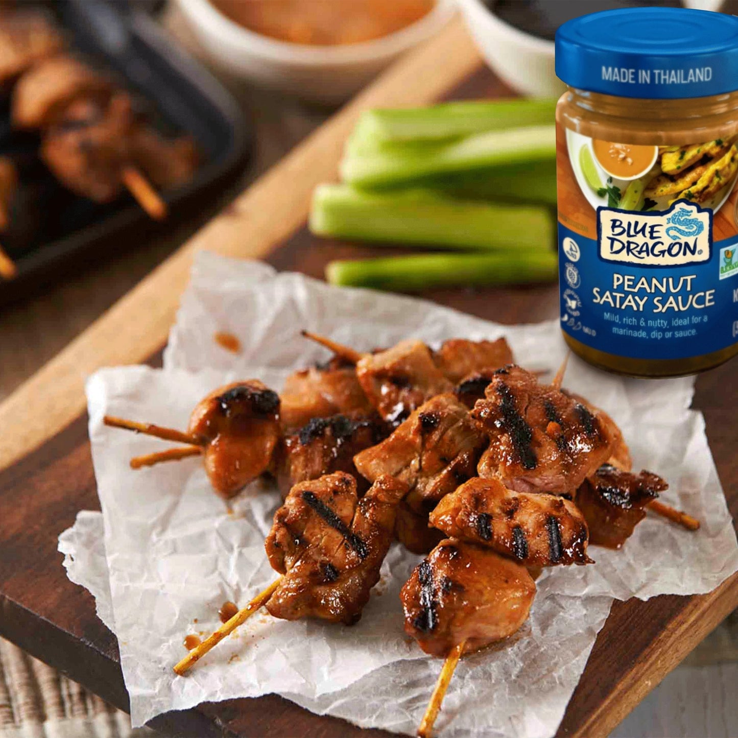 Blue Dragon Peanut Satay Sauce - 12oz Jar (Pack of 1) - Mild, Rich, Nutty and Ready-to-Use Cooking Sauce for Marinades, Dips, Stir-Fries and Noodle