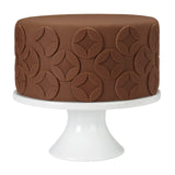Wilton Decorator Preferred Chocolate Fondant, Soft, Ready-to-Use Fondant Icing for Cake Decorating, Flowers & Edible Accents. 23.9 oz, Brown