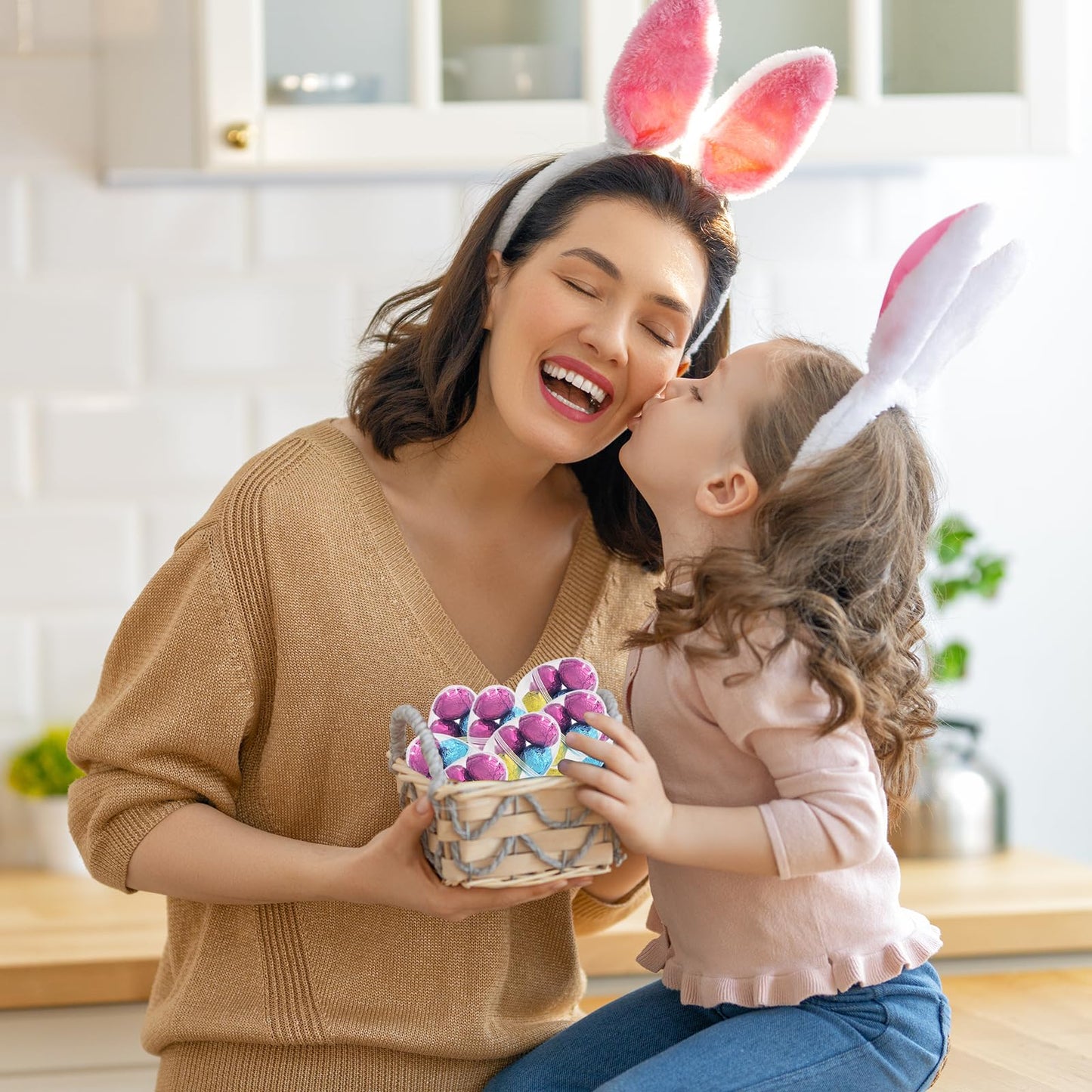 Chochkees Fillable Transparent Easter Eggs with Hinge Bulk Clear Bright Plastic Easter Eggs, Perfect for Easter Egg Hunt, Surprise Egg, Easter Hunt
