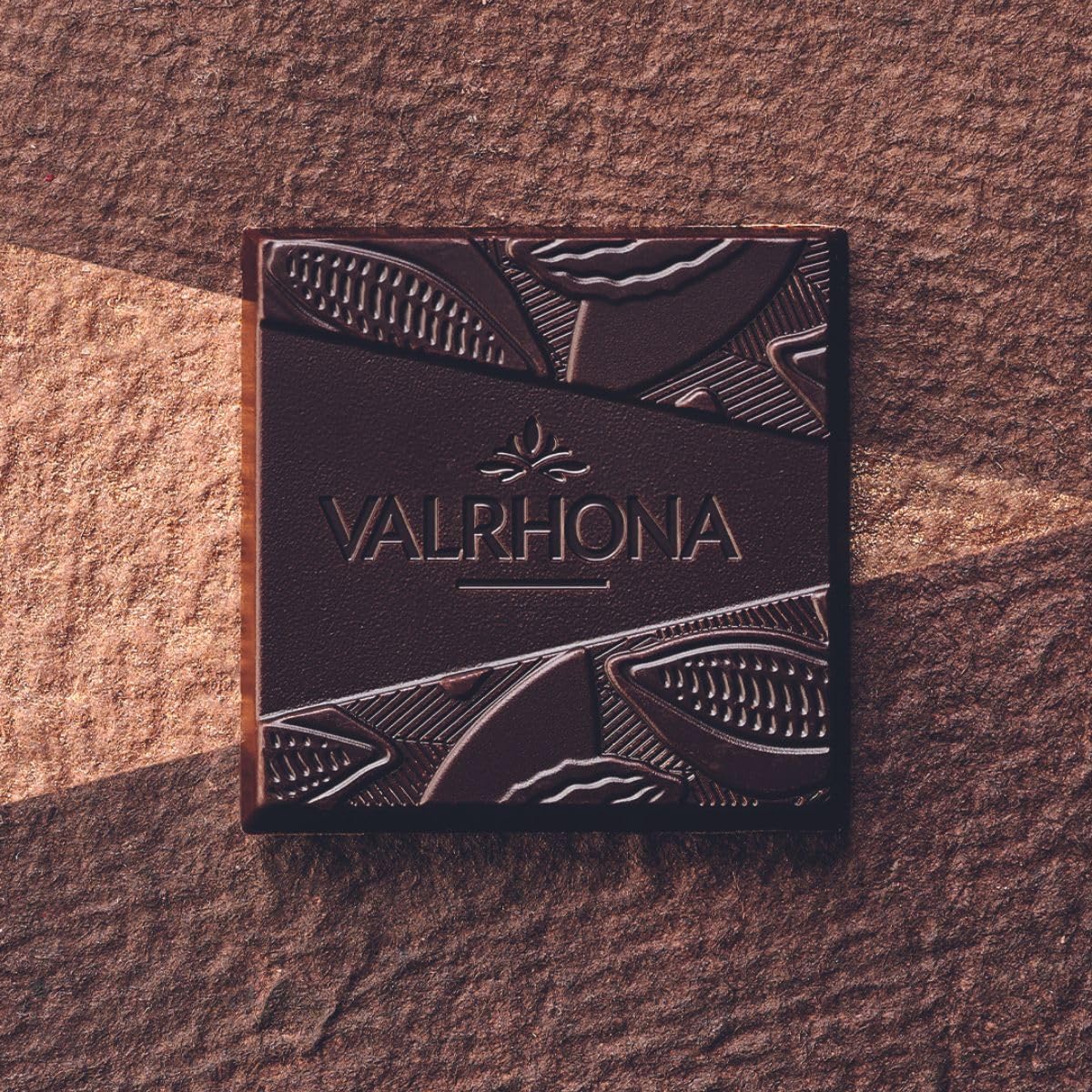Valrhona Premium 6 GRANDS CRUS Dark Chocolate Squares - Oriado 60%, Manjari 64%, Caribe 66%, Guanaja 70%, Tulakalum 75%, Abinao 85%, Holiday Chocolate