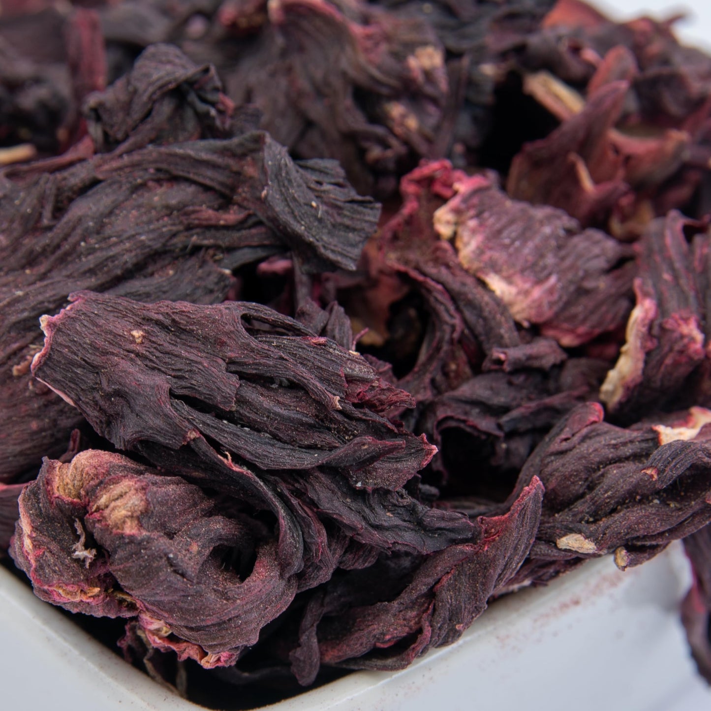 2 lbs Hibiscus Flowers - Flor de Jamaica Bag, Dried Hibiscus Bulk Flowers - Ideal for Juices, infusions and hibiscus flower teas - Despensa Colombiana