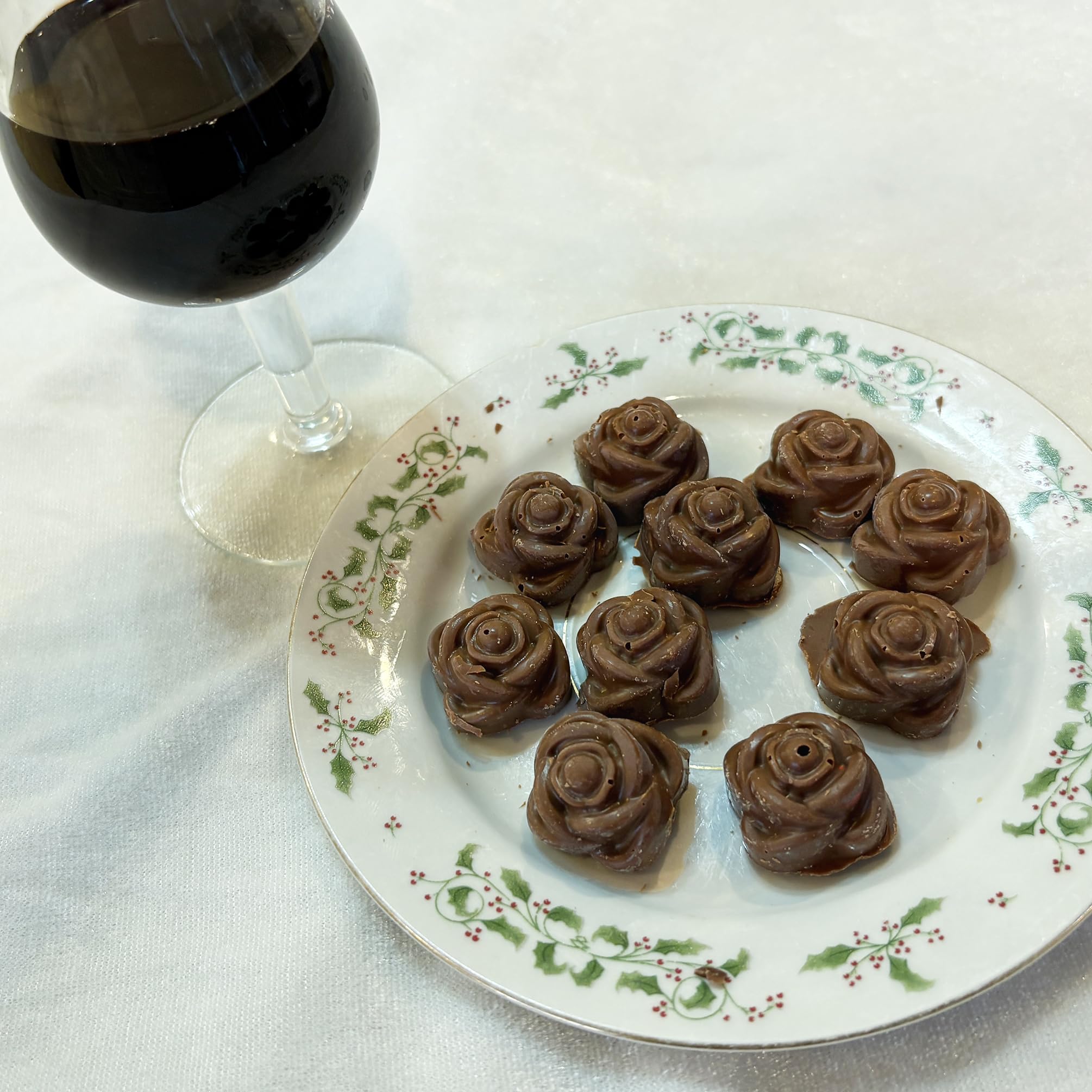 10-Piece 2OZ Chocolate Gourmet Homemade Snack with Nuts Small Rose Shape Chocolate-SMALLROSE-NF